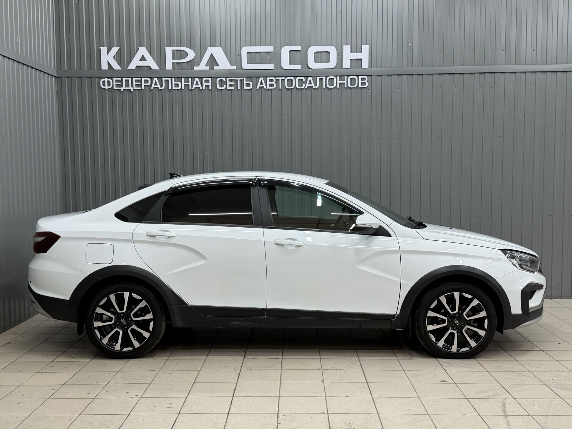 Lada (ВАЗ) Vesta, I Рестайлинг (NG) 2023 Lada (ВАЗ) Vesta, I Рестайлинг (NG) 2023