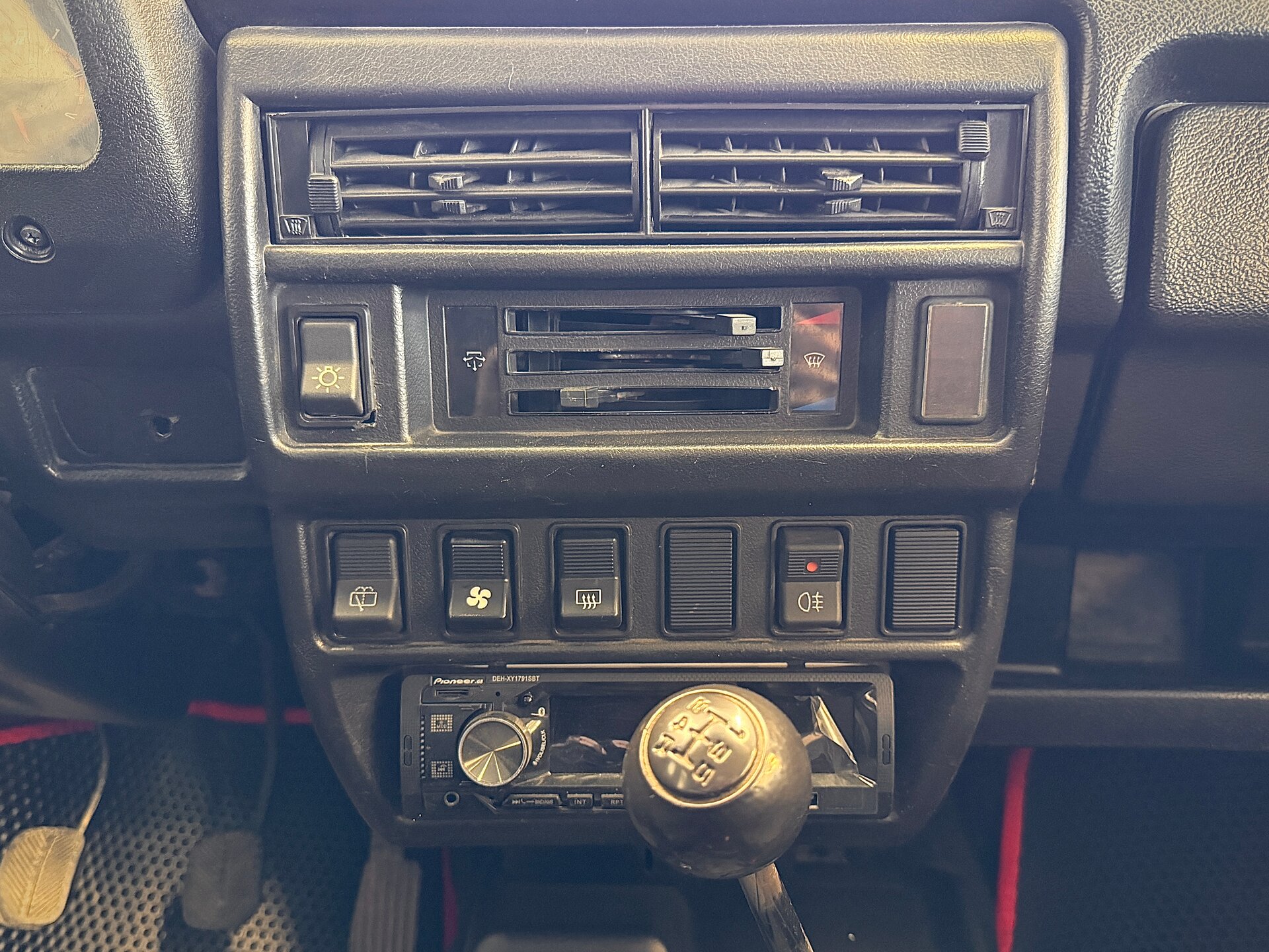 Lada (ВАЗ) 2121 (4x4), I Рестайлинг 2019 Lada (ВАЗ) 2121 (4x4), I Рестайлинг 2019