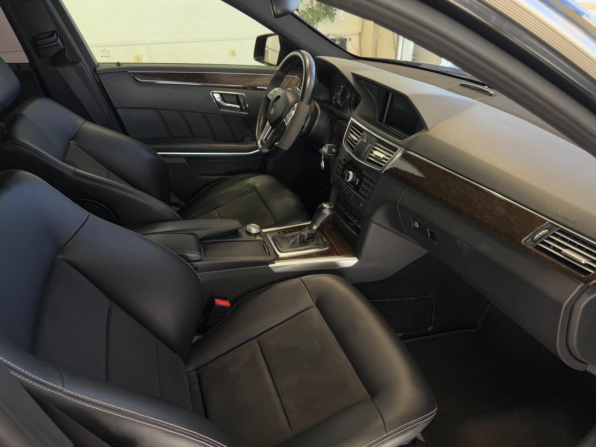Mercedes-Benz E-Класс, IV (W212, S212, C207) 2011 Mercedes-Benz E-Класс, IV (W212, S212, C207) 2011