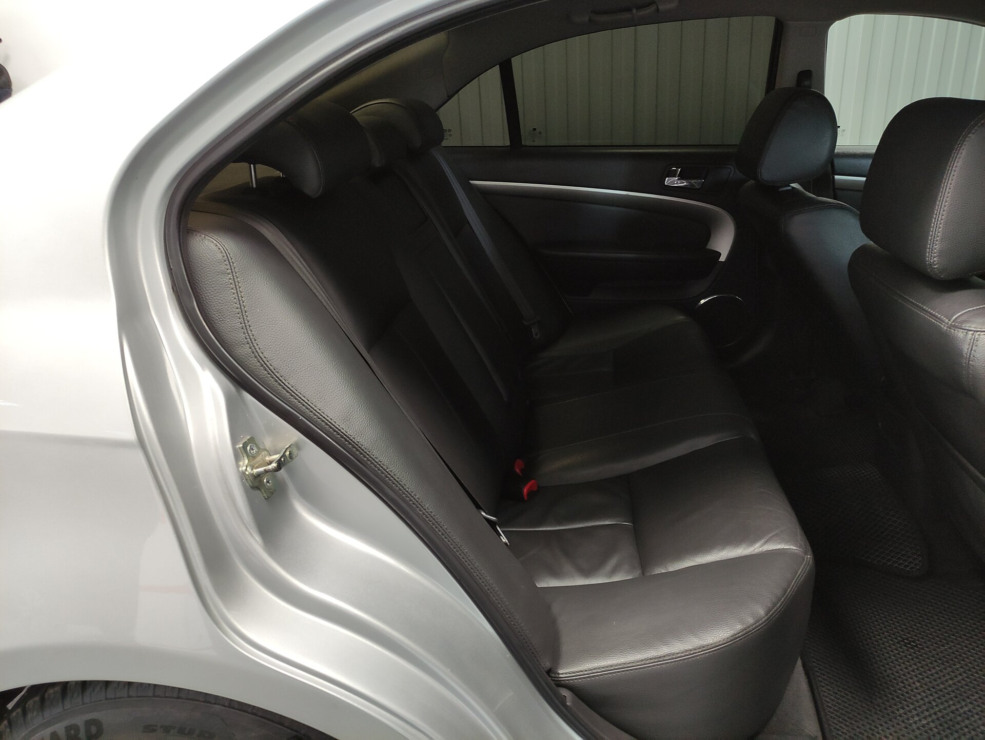 Chevrolet Epica, V250 Рестайлинг 2011