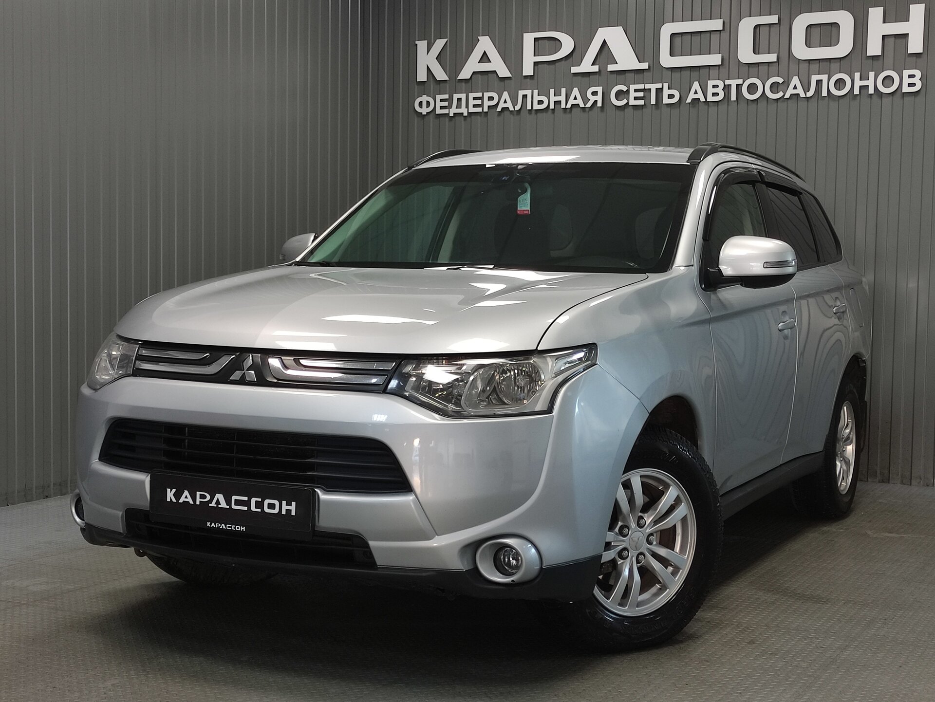 Mitsubishi Outlander, III 2013 Mitsubishi Outlander, III 2013