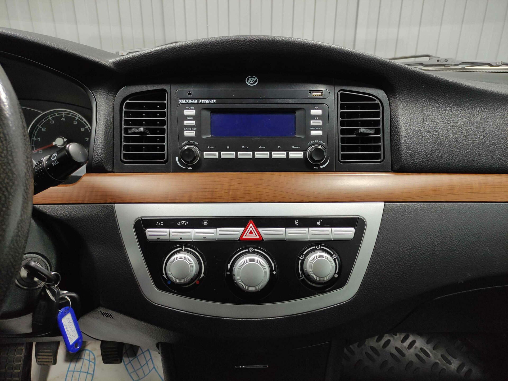 Lifan Solano, I (620) 2012