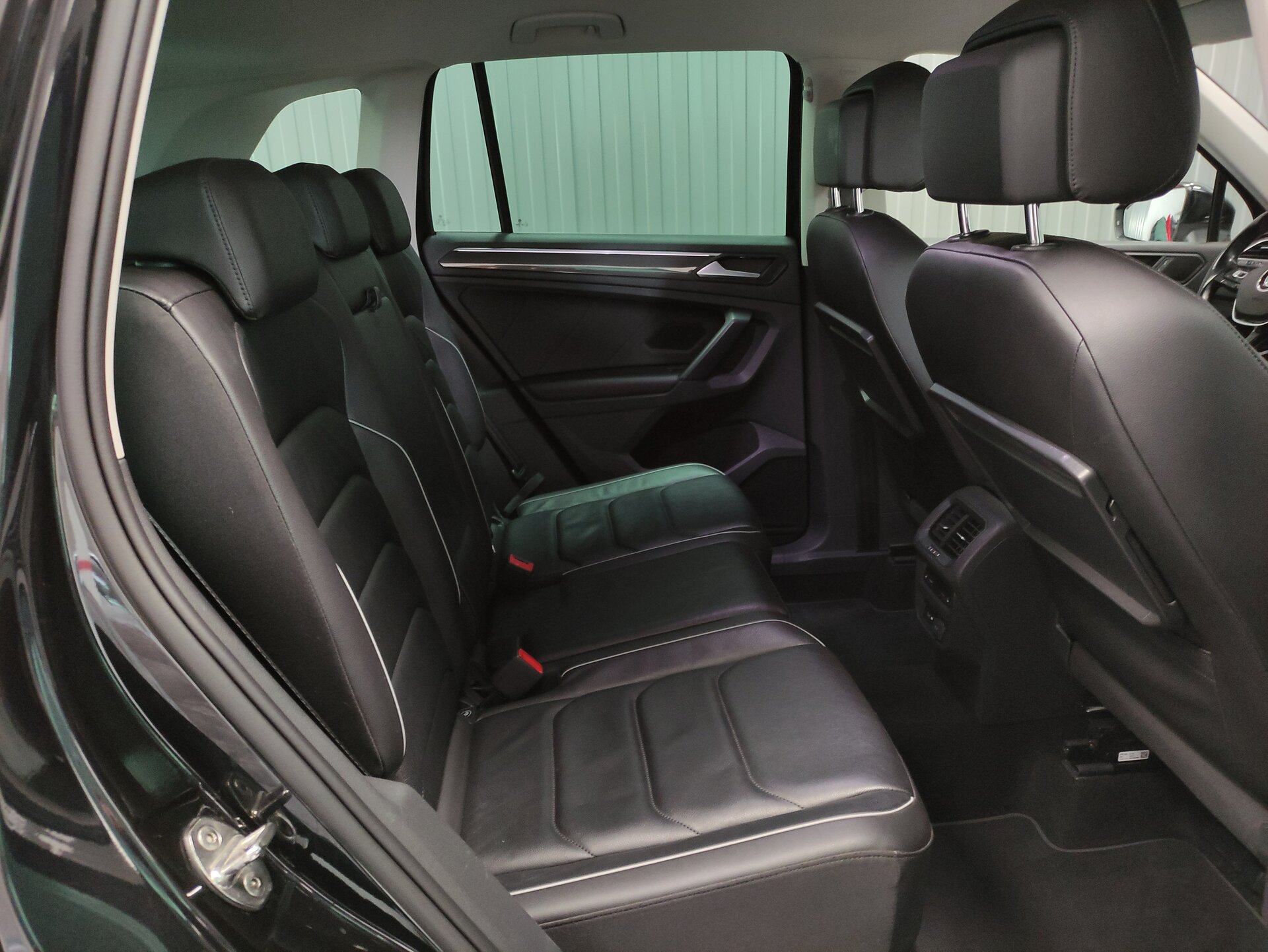 Volkswagen Tiguan, II 2018