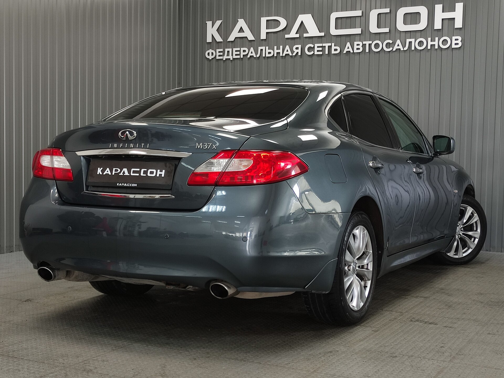 Infiniti M, IV 2012