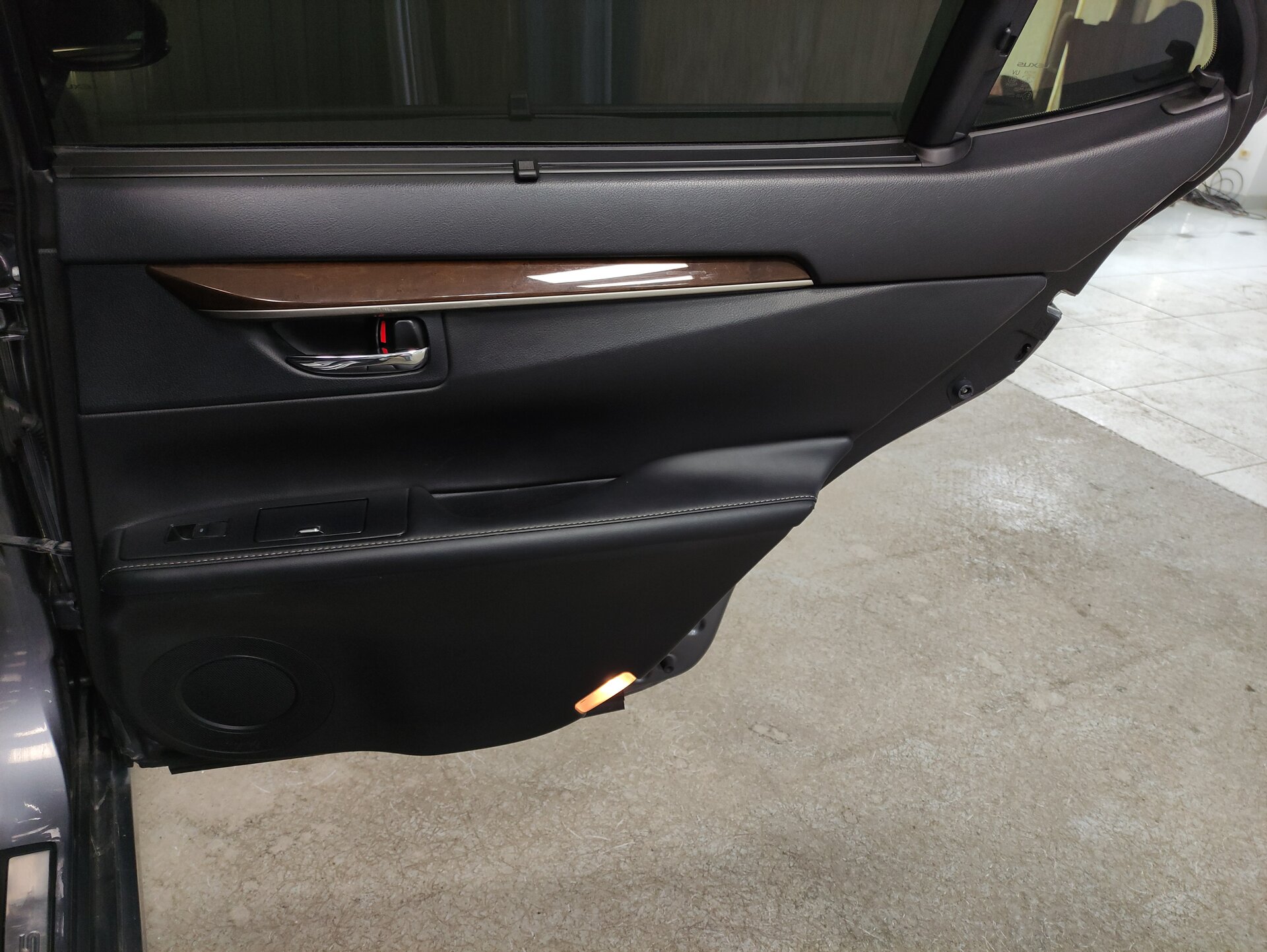 Lexus ES, VI 2014