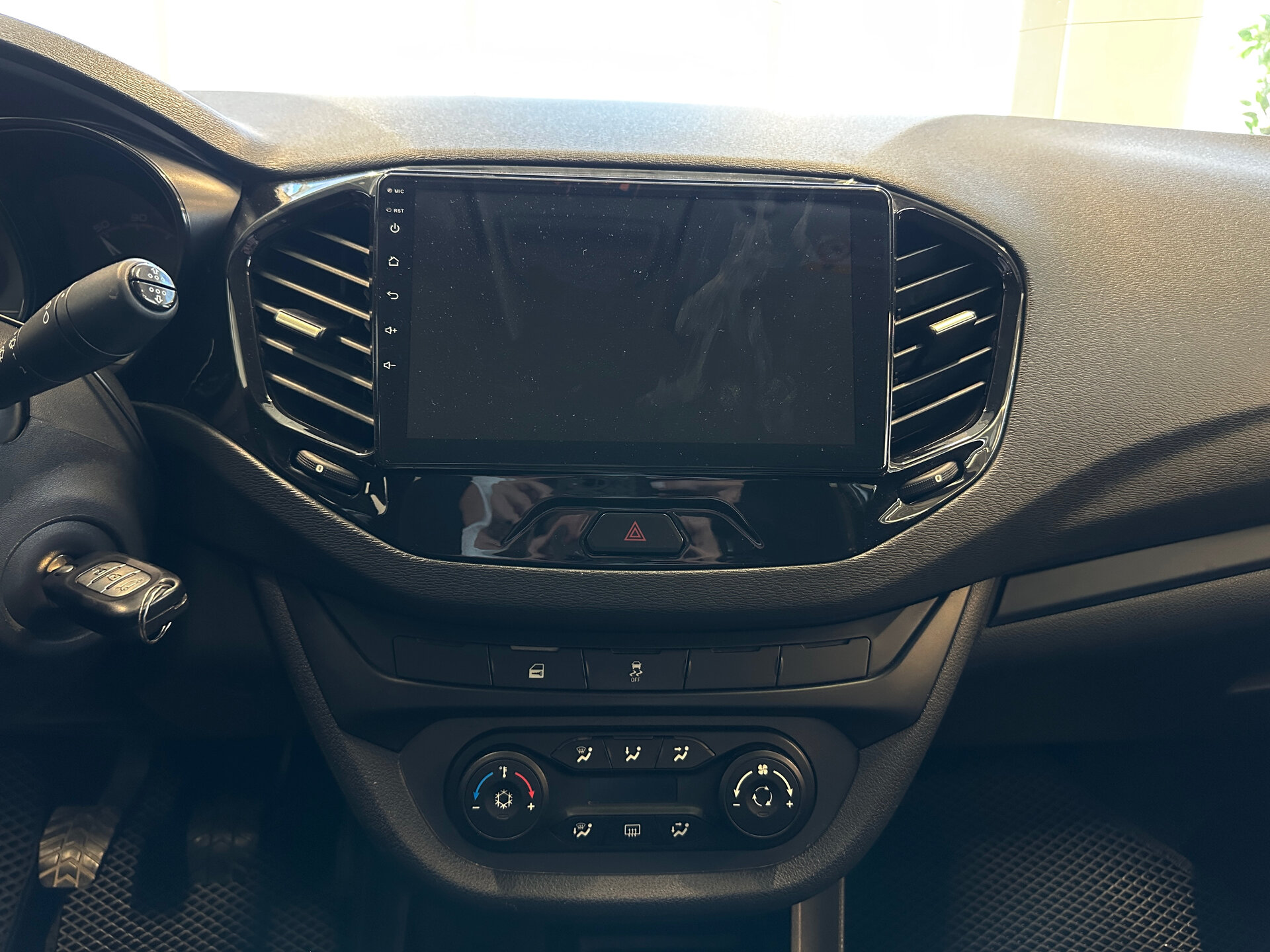 Lada (ВАЗ) Vesta, I 2019