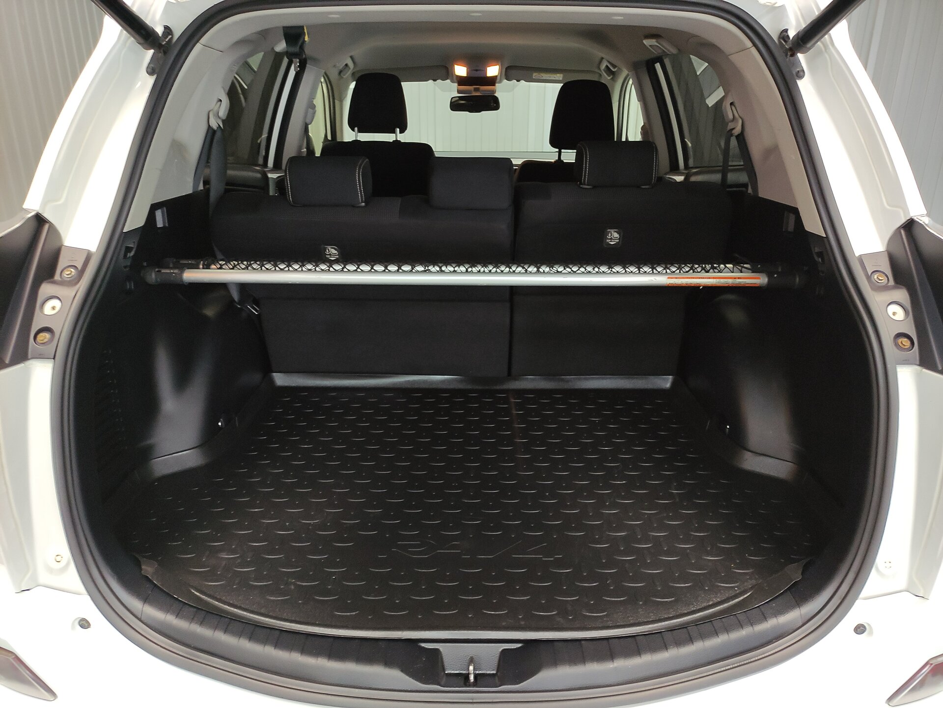 Toyota RAV4, IV (XA40) Рестайлинг 2016