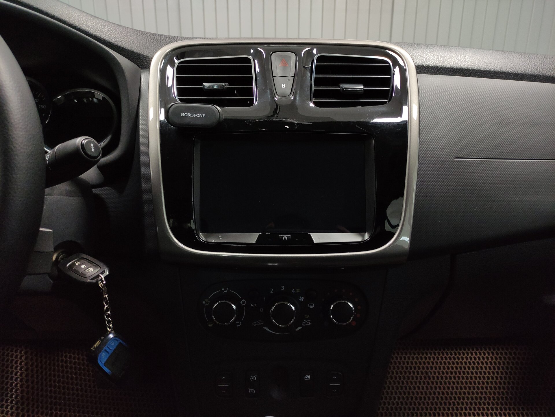 Renault Logan, II 2017