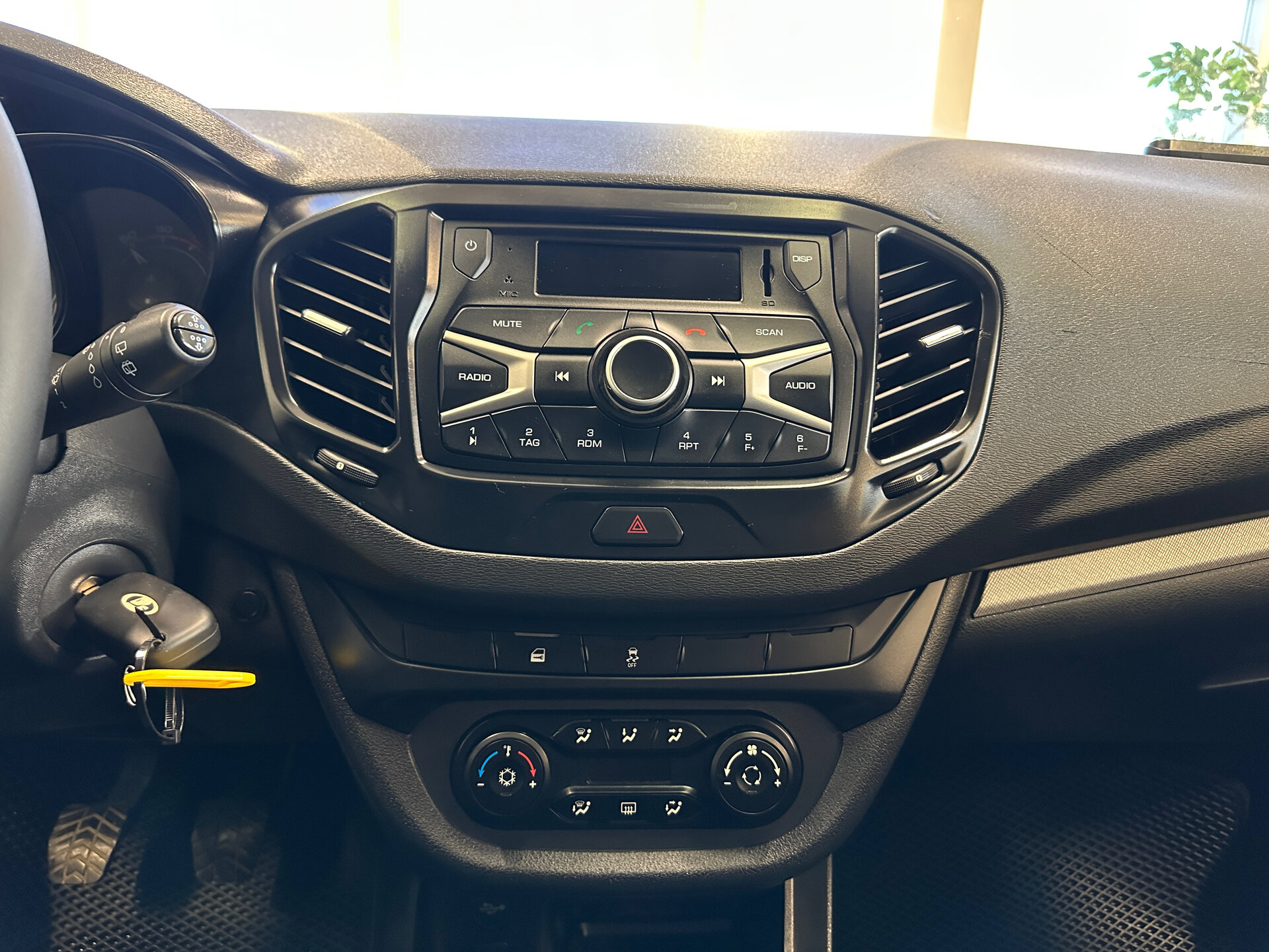 Lada (ВАЗ) Vesta, I 2018 Lada (ВАЗ) Vesta, I 2018