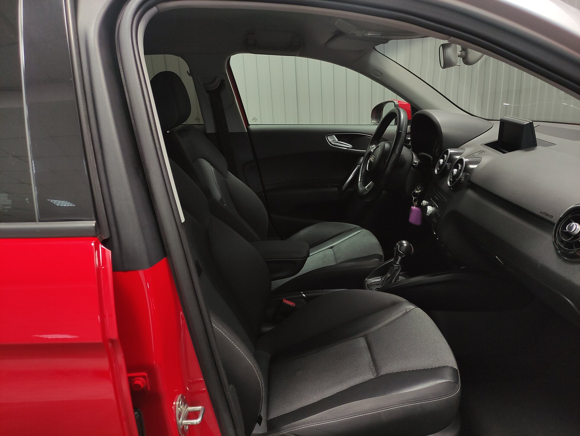 Audi A1, I (8X) 2013