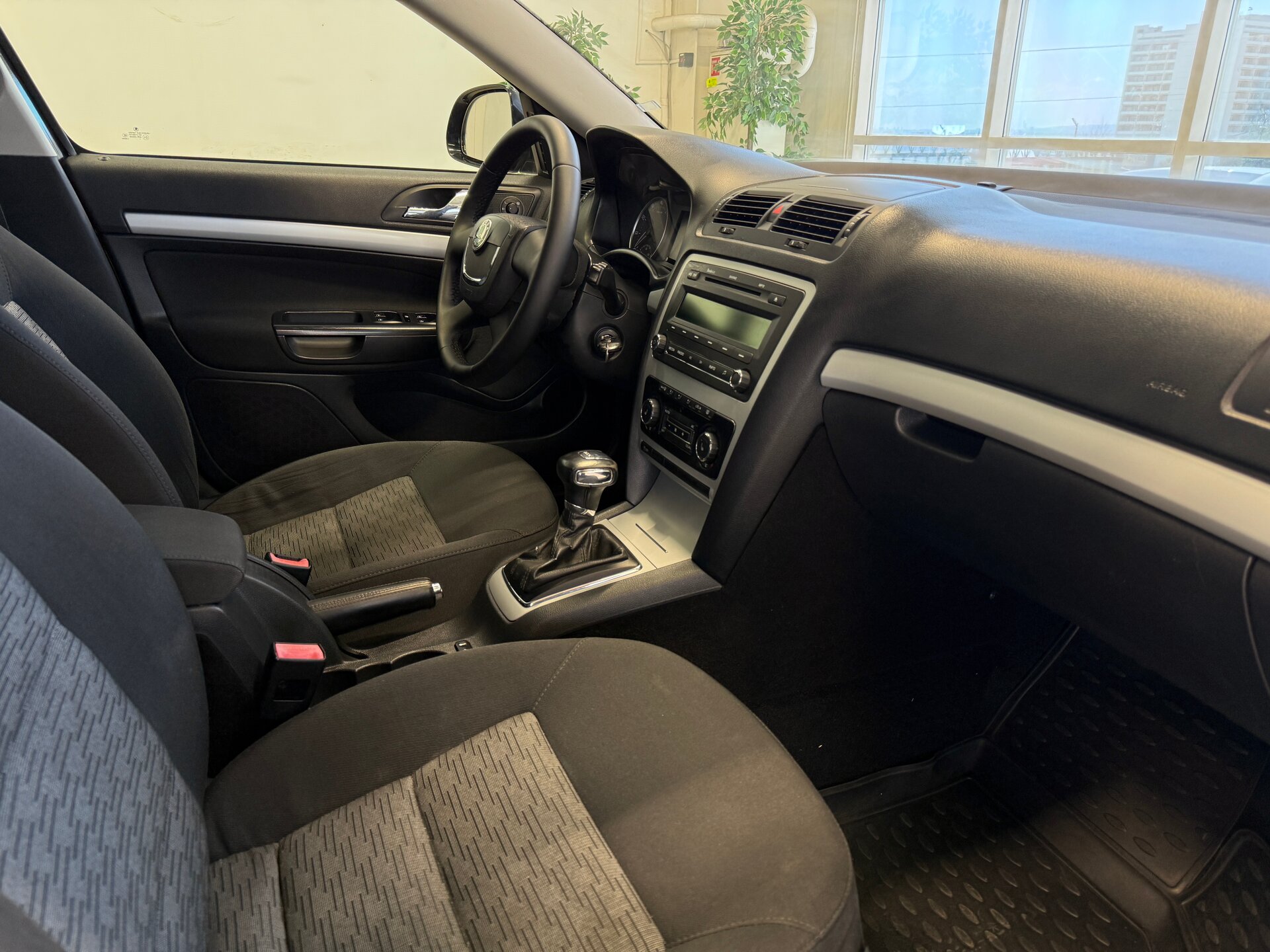 Skoda Octavia, II (A5) Рестайлинг 2011