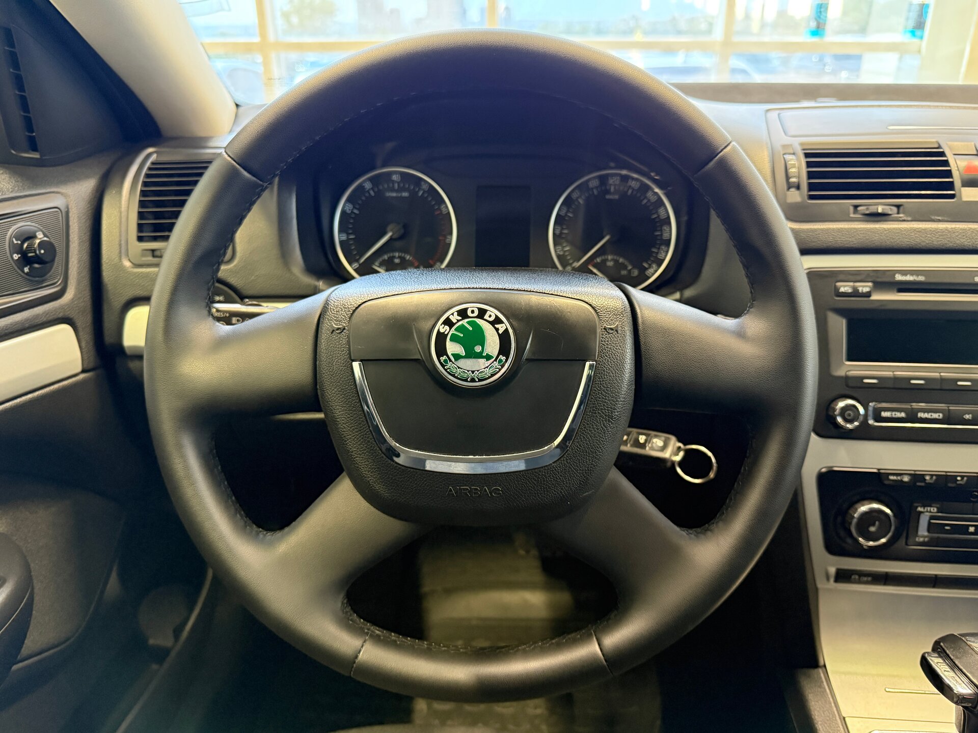 Skoda Octavia, II (A5) Рестайлинг 2011