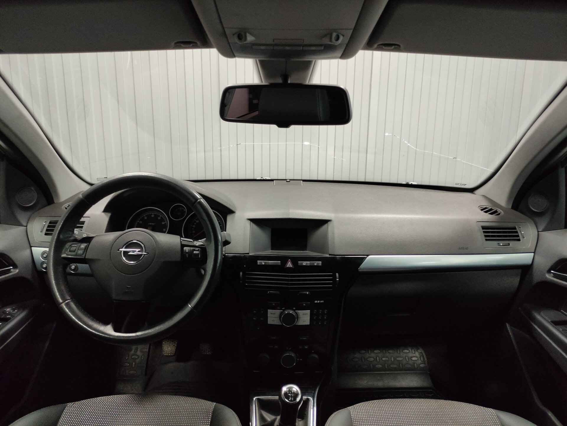 Opel Astra, H Рестайлинг 2011