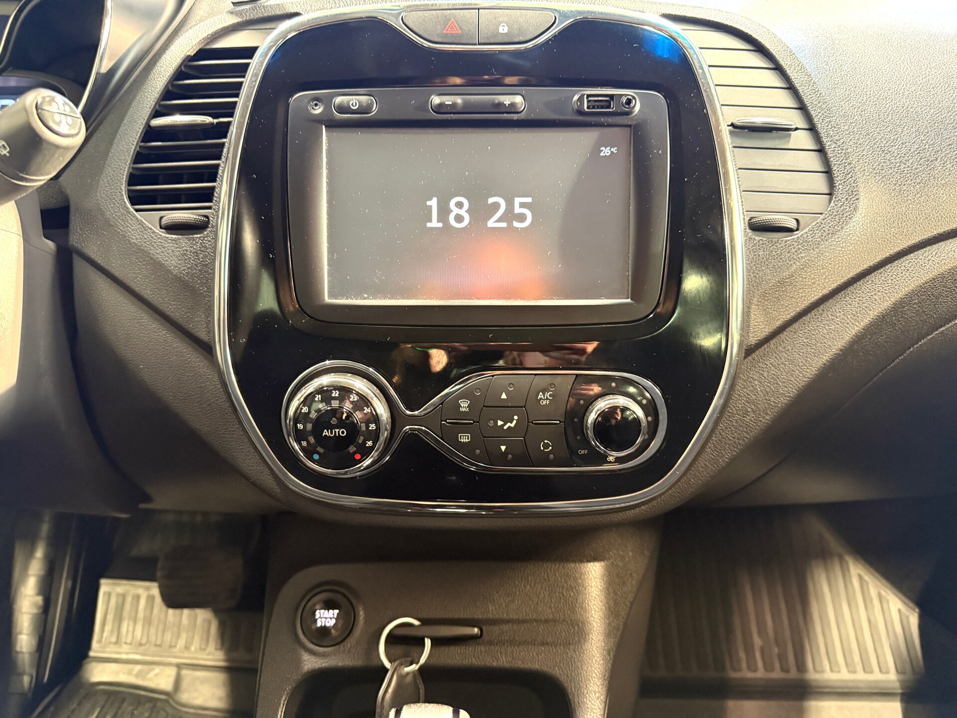 Renault Kaptur, I 2016