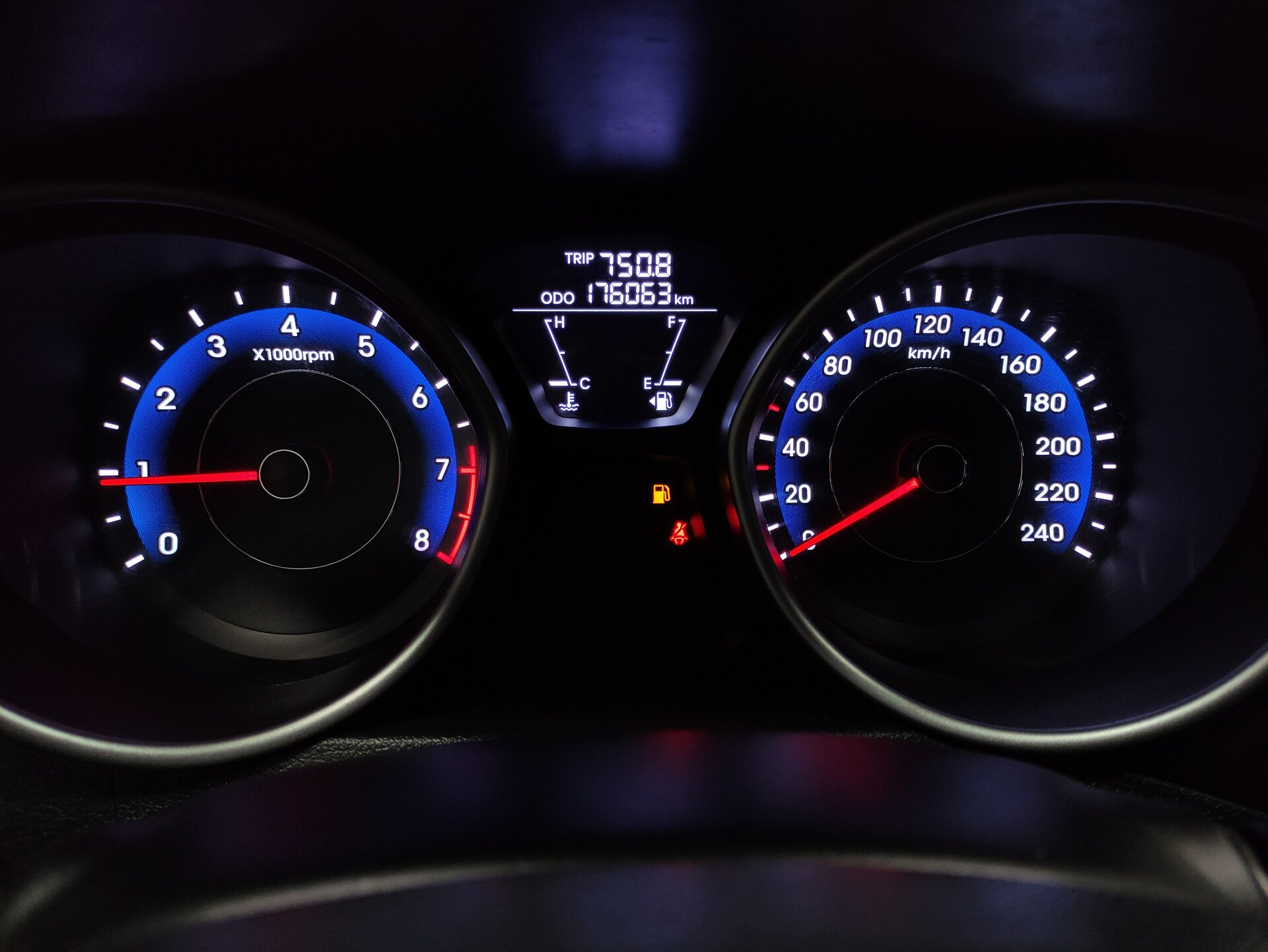 Hyundai Elantra, V (MD) 2012