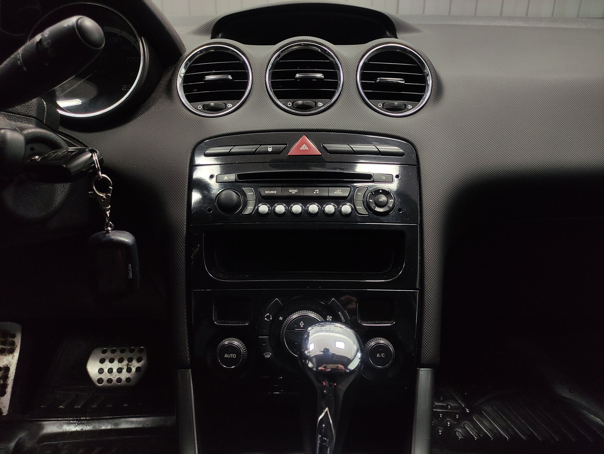 Peugeot 308, I Рестайлинг 2012