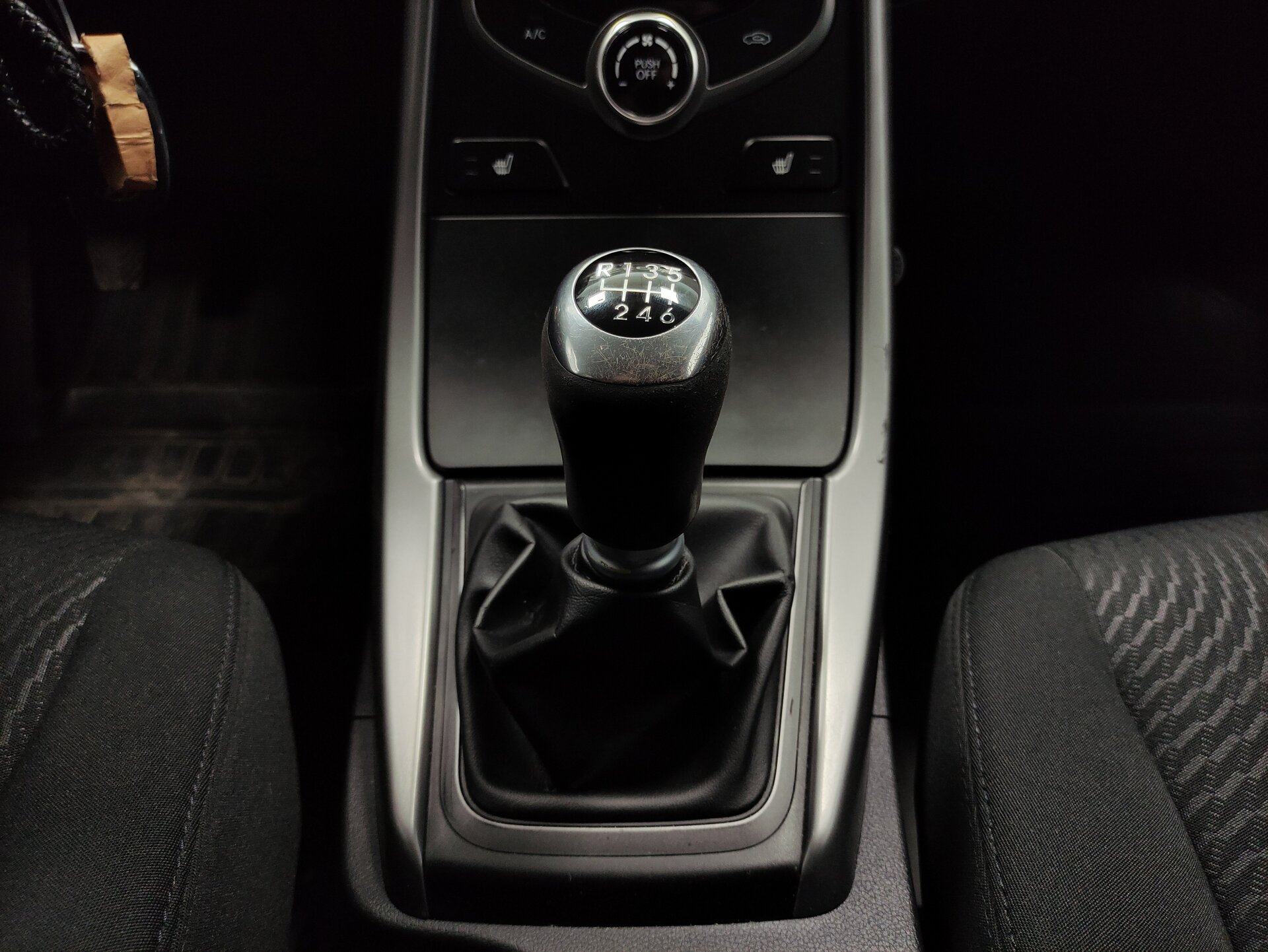 Hyundai Elantra, V (MD) Рестайлинг 2014 Hyundai Elantra, V (MD) Рестайлинг 2014