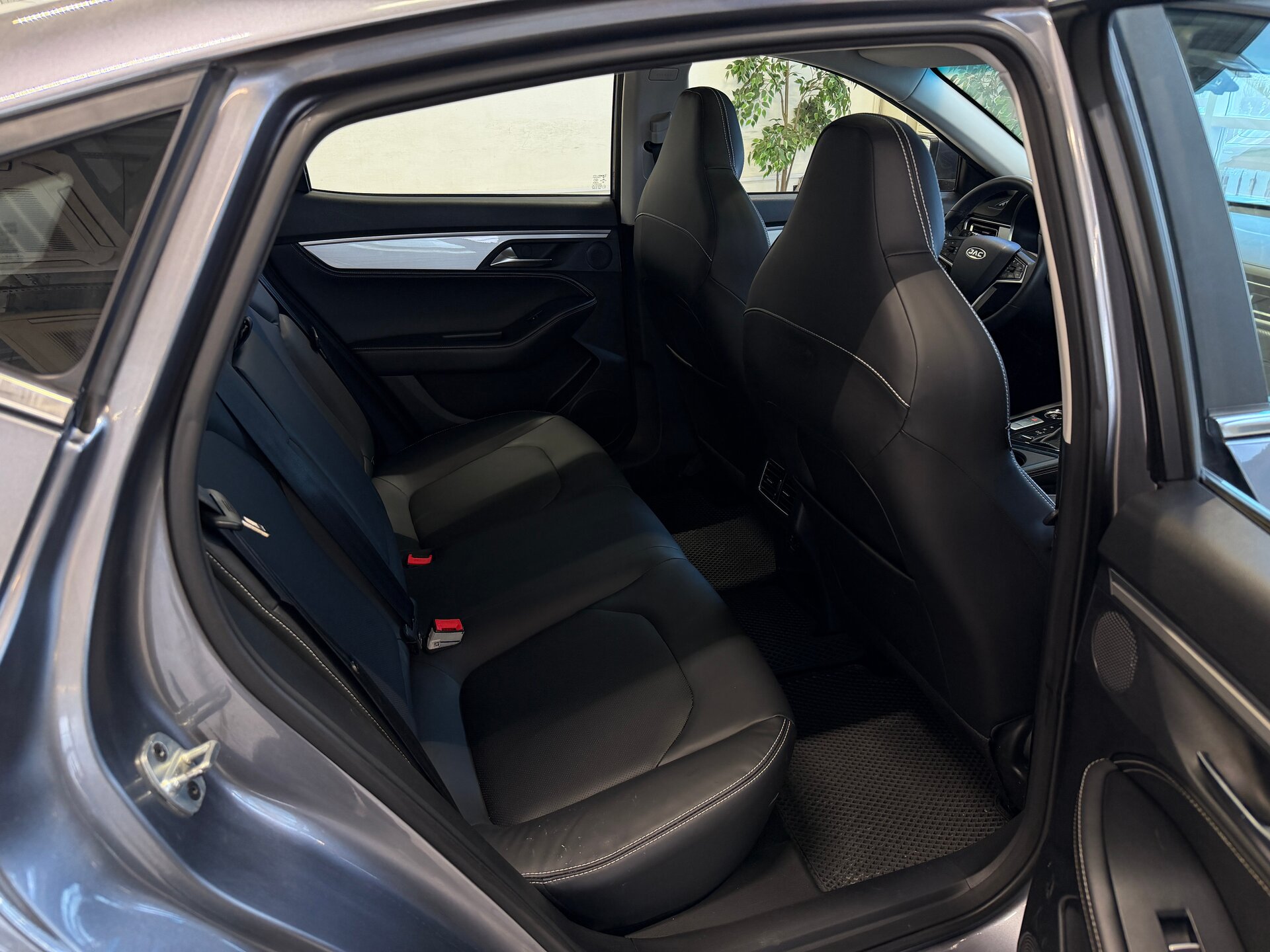 JAC J7, I 2023
