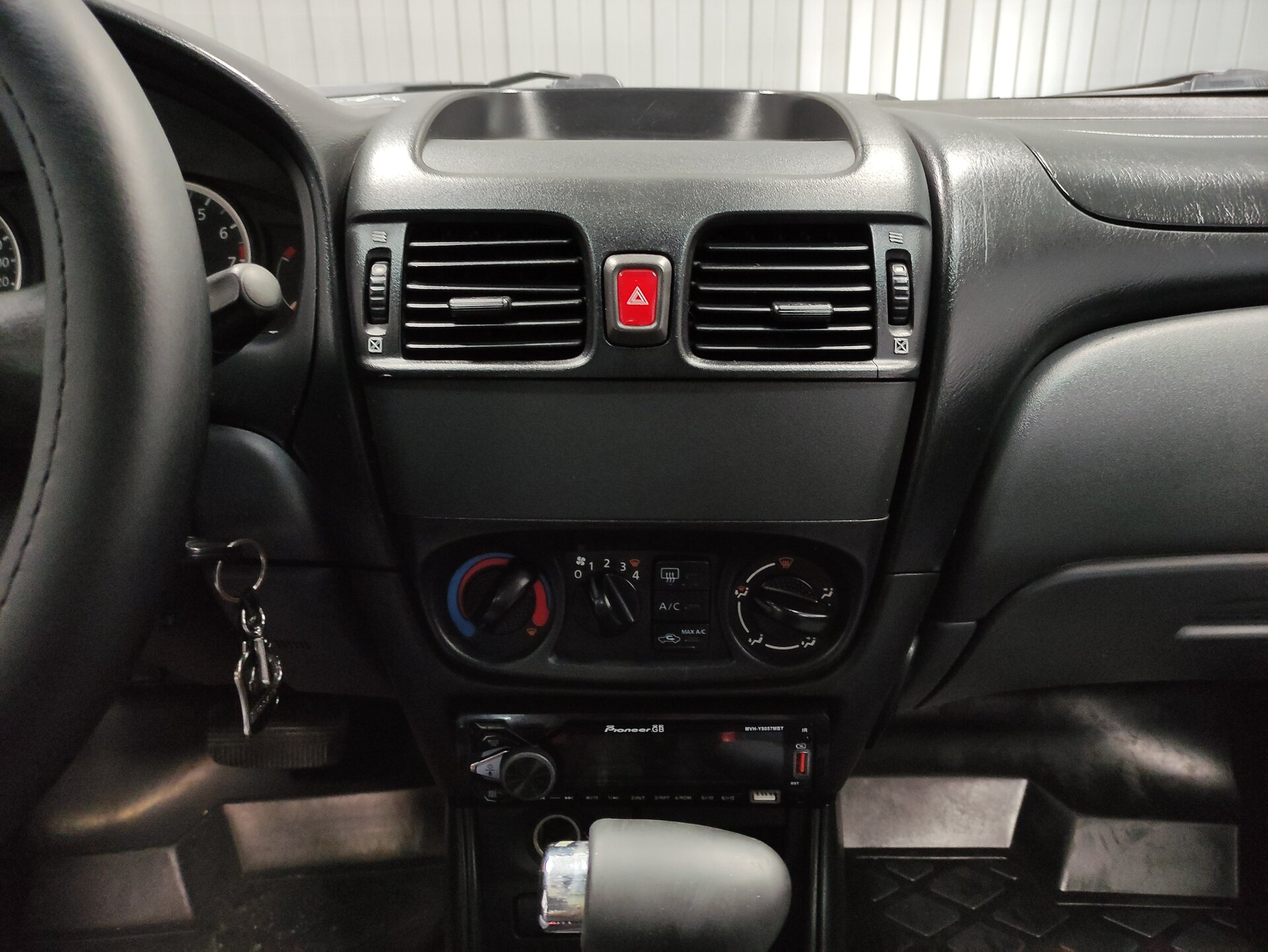 Nissan Almera, II (N16) Рестайлинг 2005