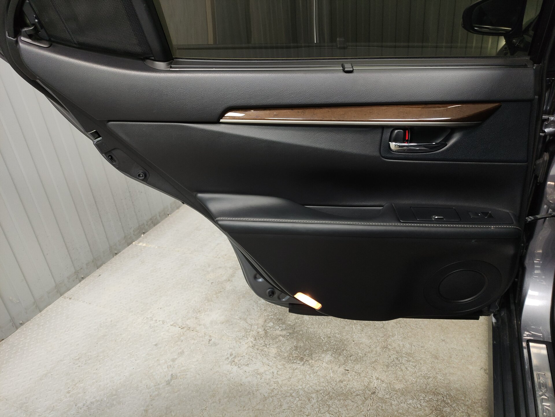 Lexus ES, VI 2014