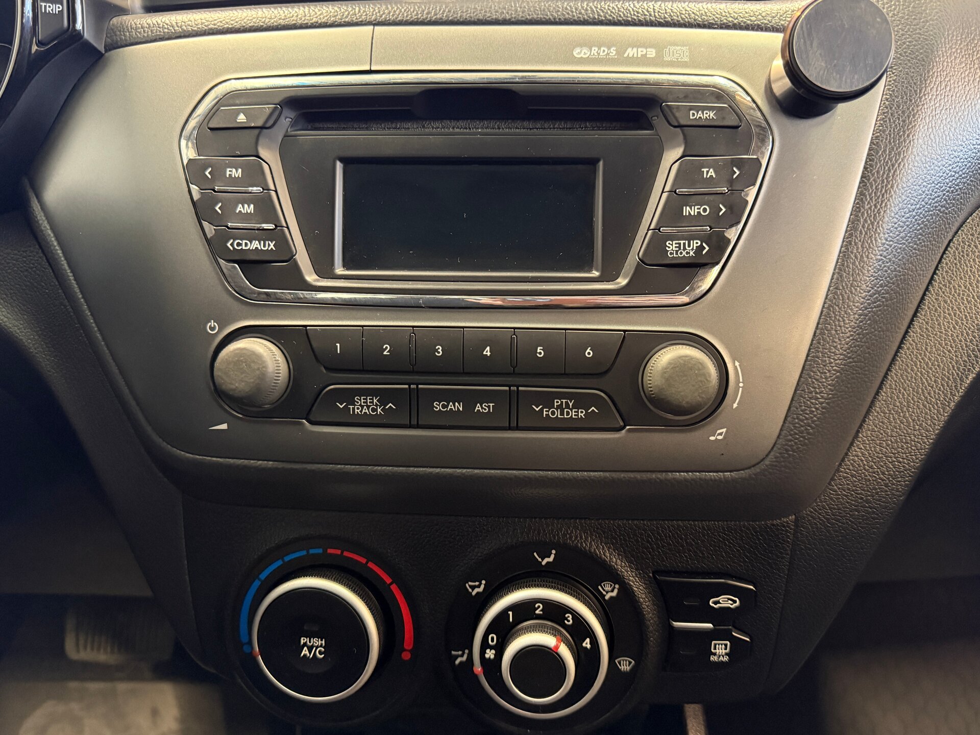 Kia Rio, III 2013 Kia Rio, III 2013