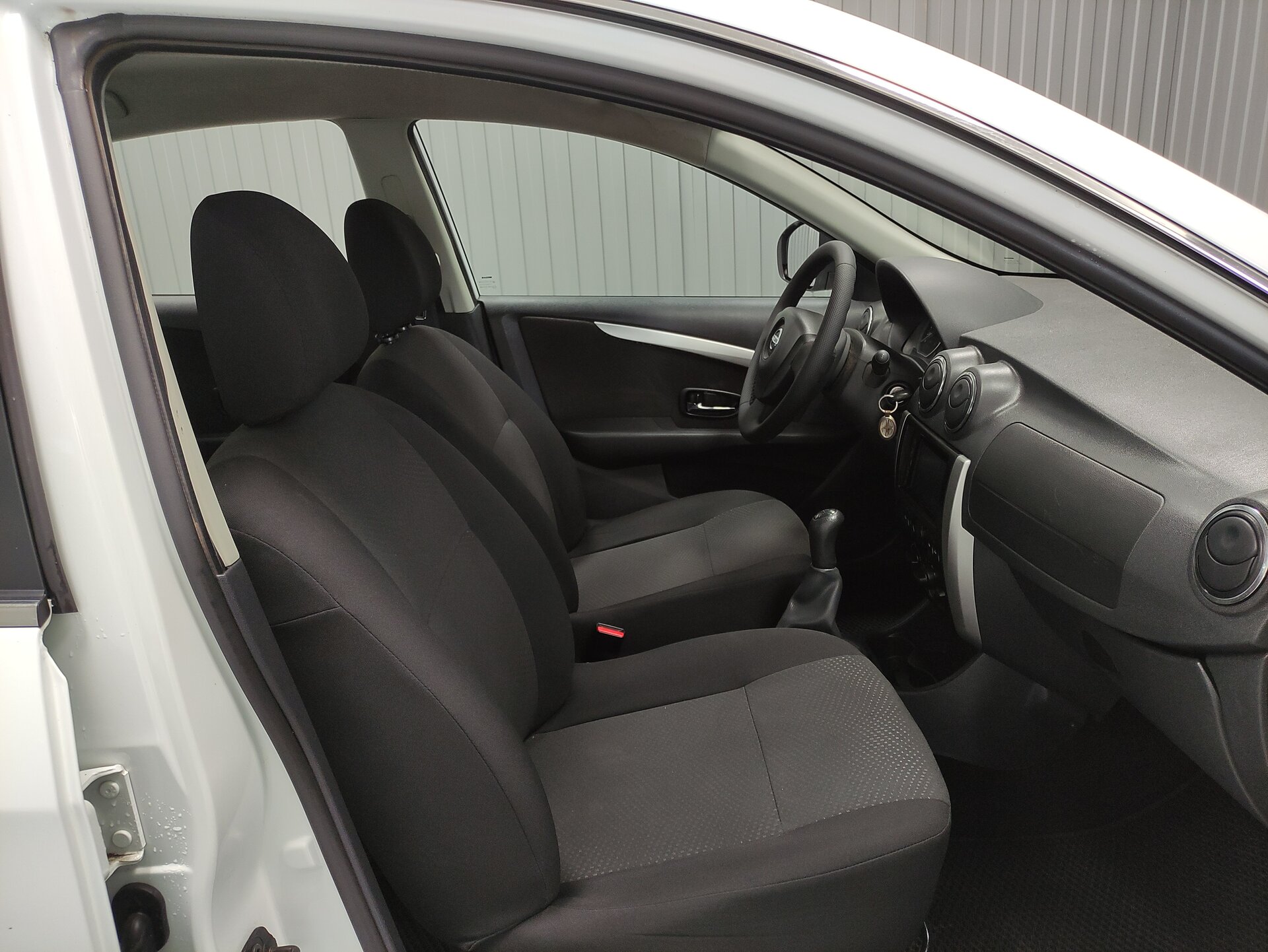 Nissan Almera, III (G15) 2017
