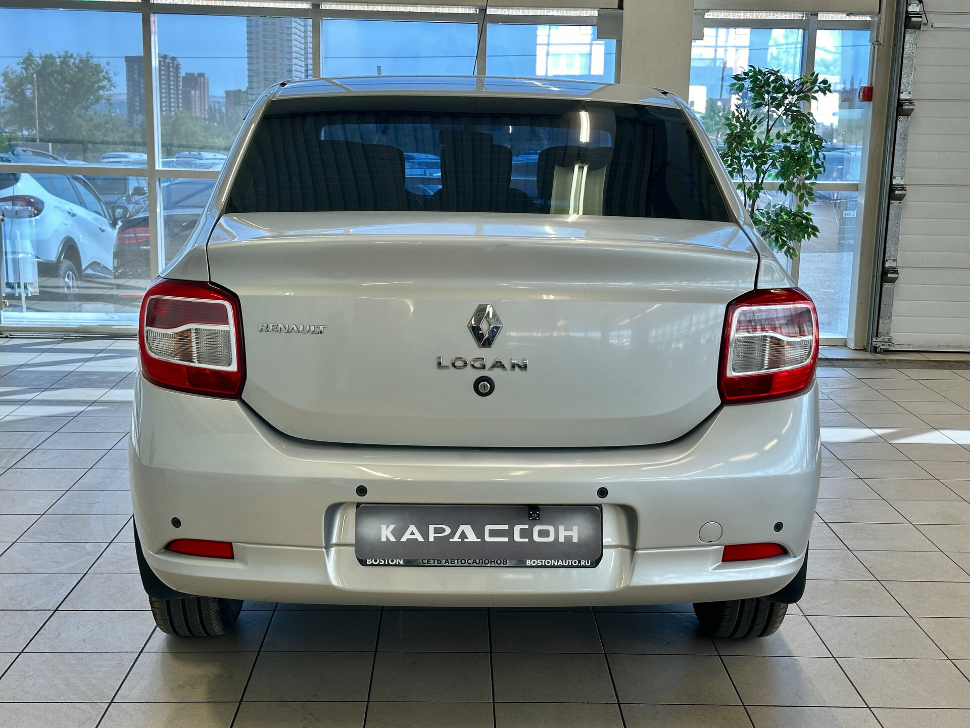 Renault Logan, II 2014 Renault Logan, II 2014
