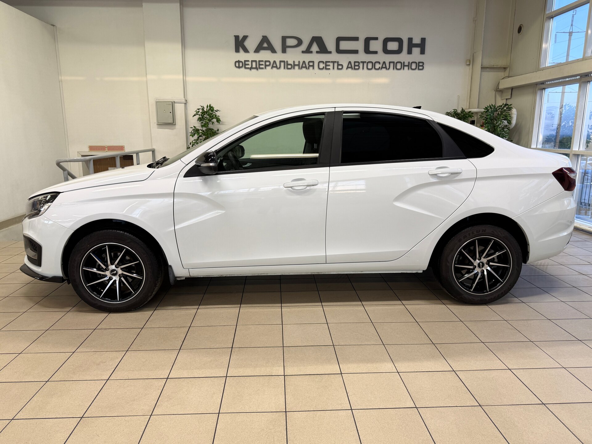 Lada (ВАЗ) Vesta, I Рестайлинг (NG) 2023 Lada (ВАЗ) Vesta, I Рестайлинг (NG) 2023