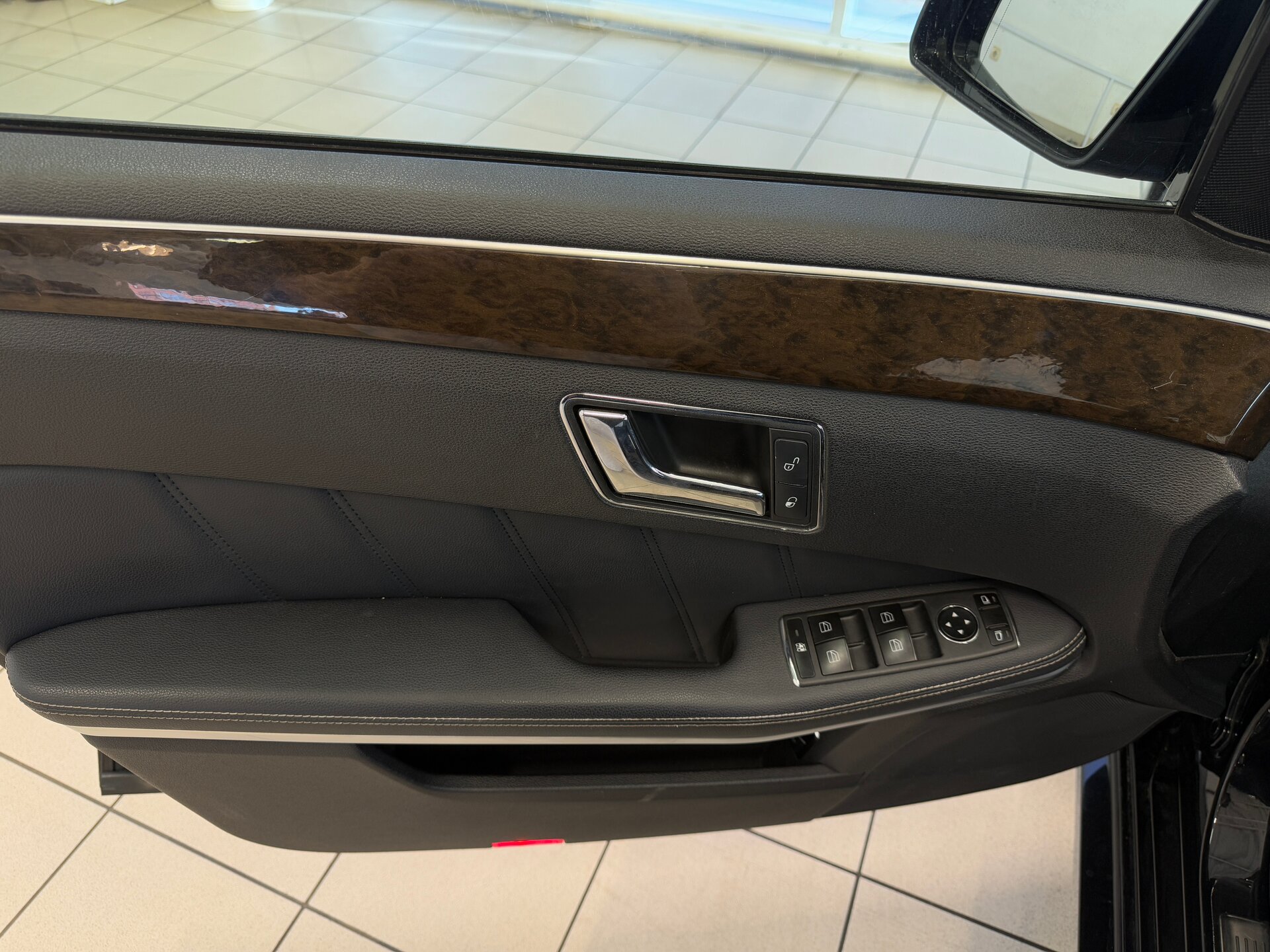 Mercedes-Benz E-Класс, IV (W212, S212, C207) 2011 Mercedes-Benz E-Класс, IV (W212, S212, C207) 2011