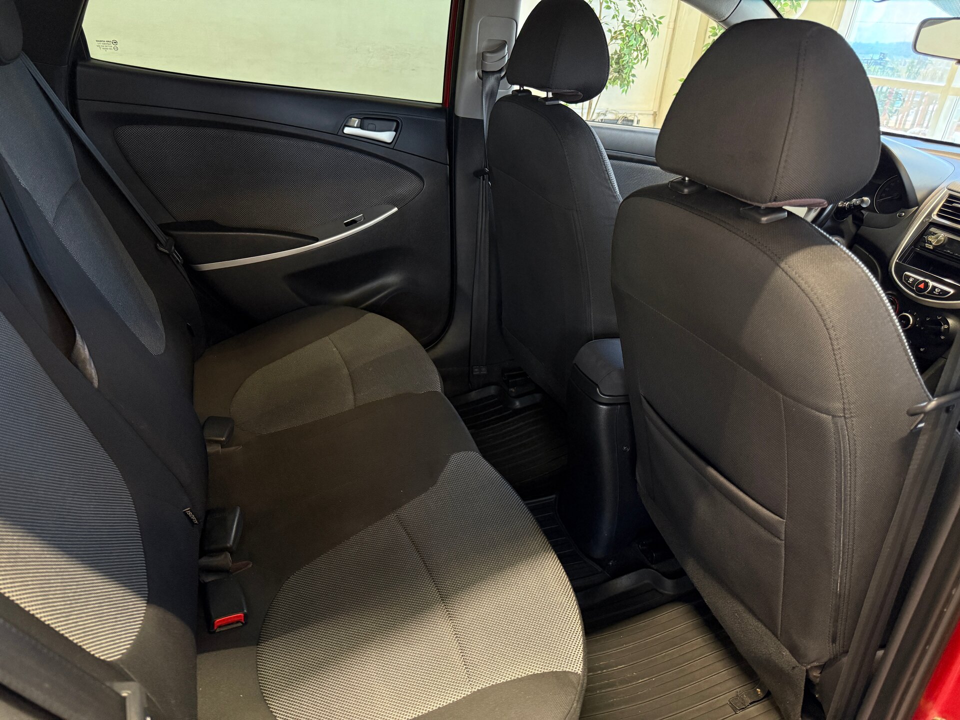 Hyundai Solaris, I 2012