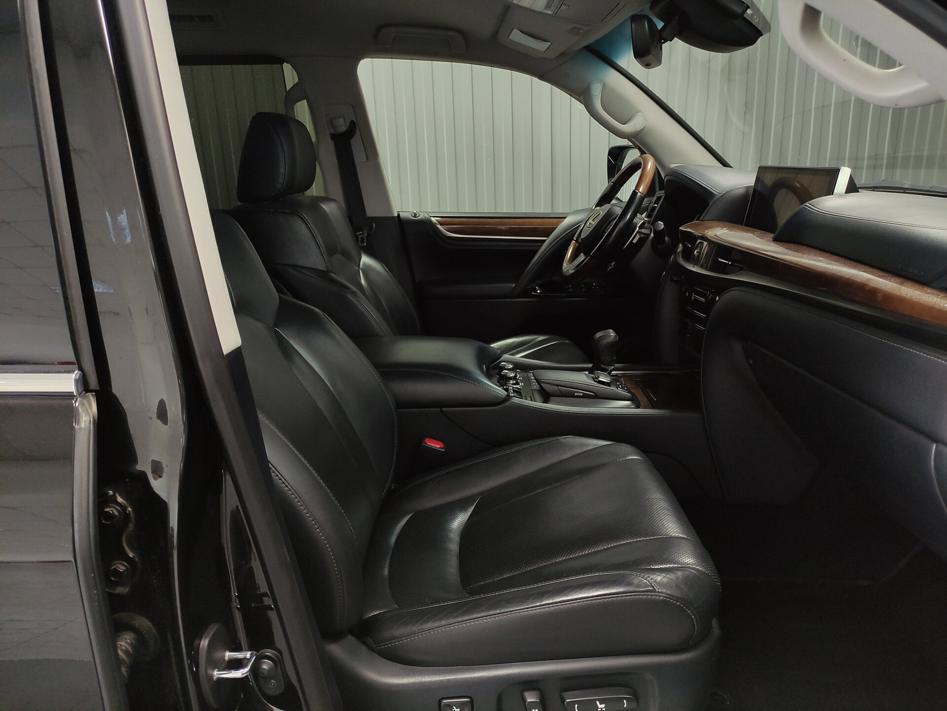 Lexus LX, III Рестайлинг 2 2015