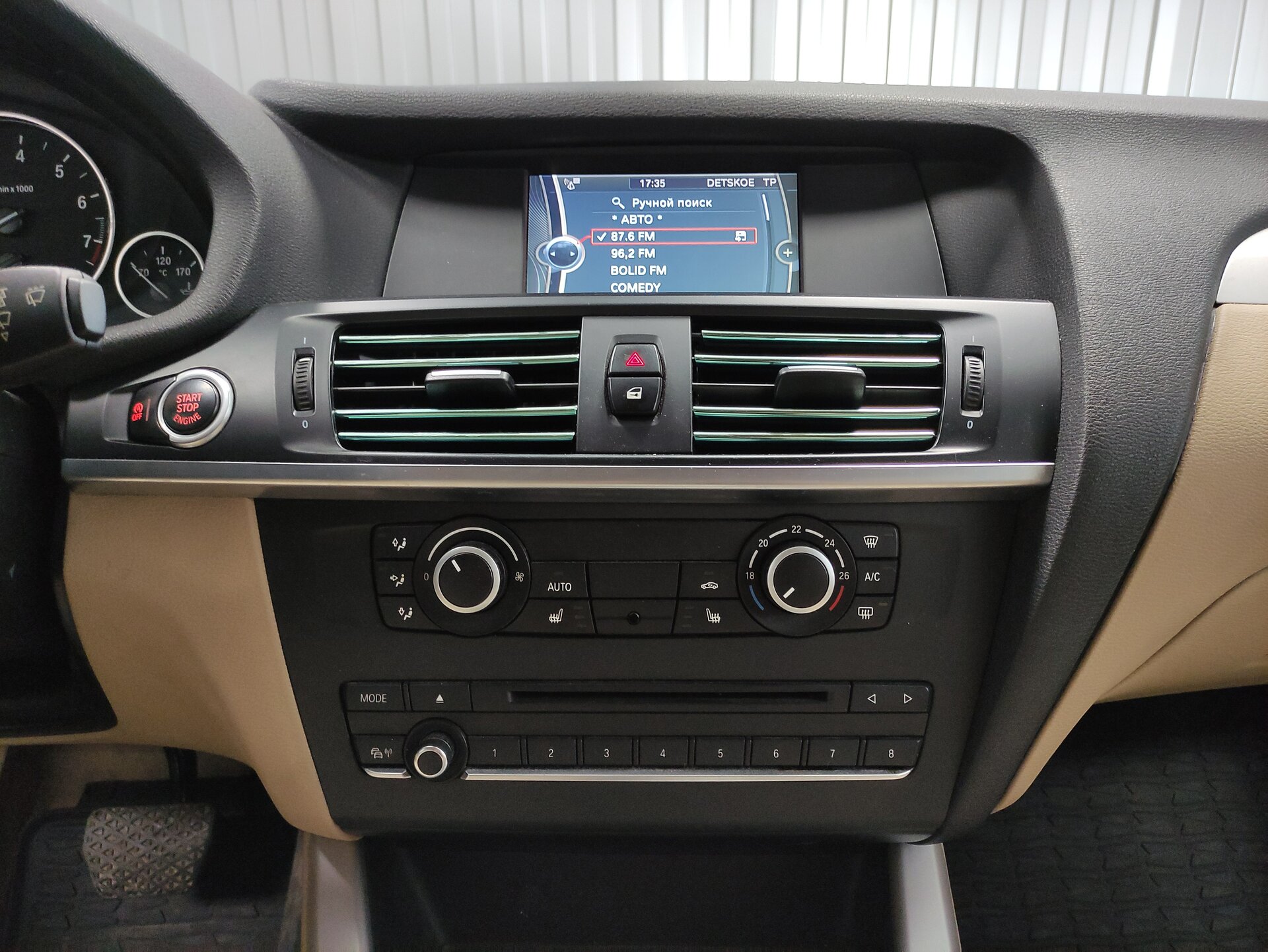 BMW X3, II (F25) 2012