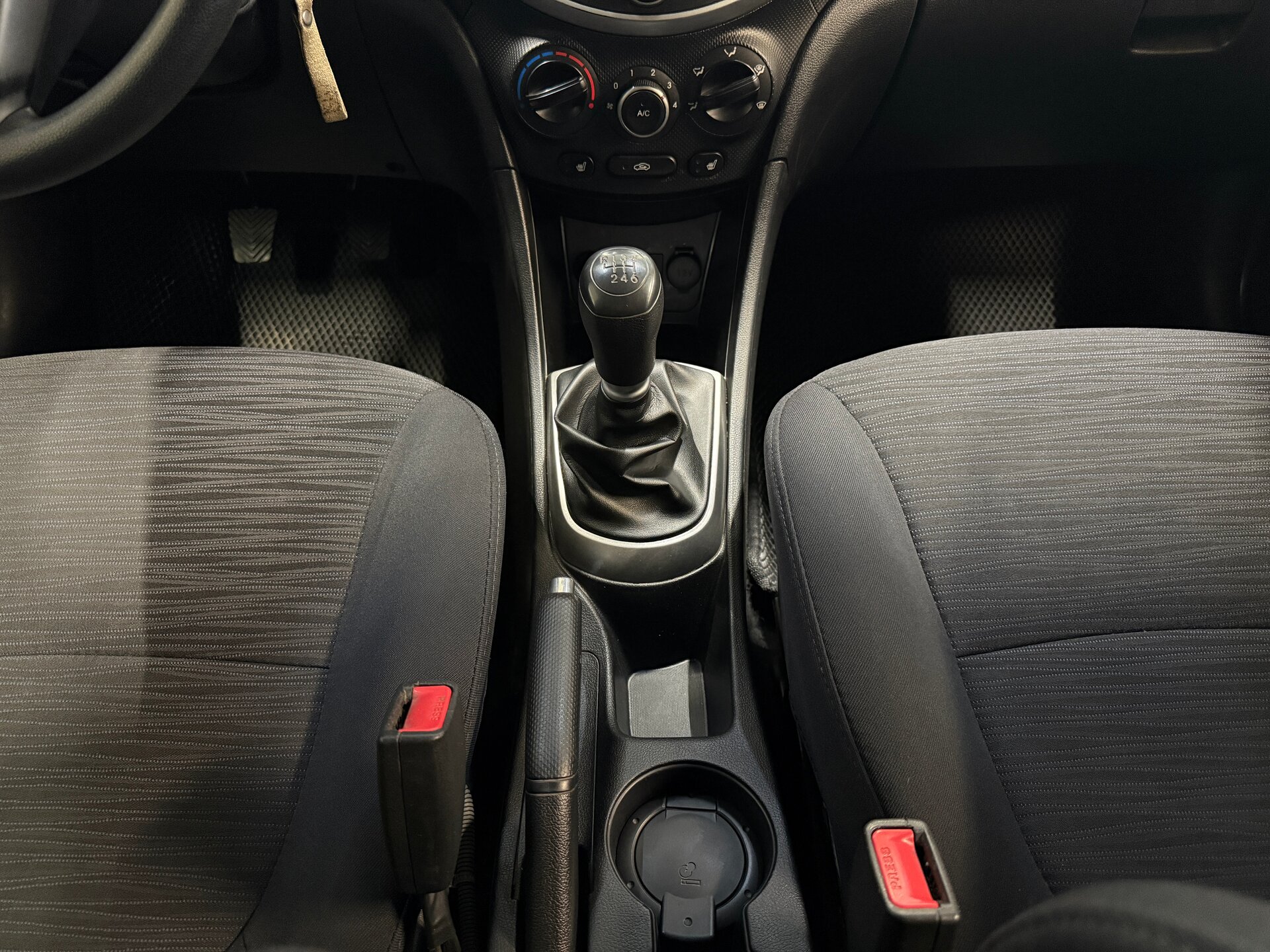 Hyundai Solaris, I Рестайлинг 2016