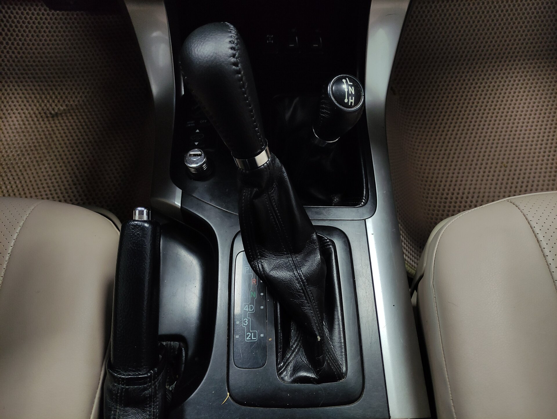 Toyota Land Cruiser Prado, 120 Series 2006