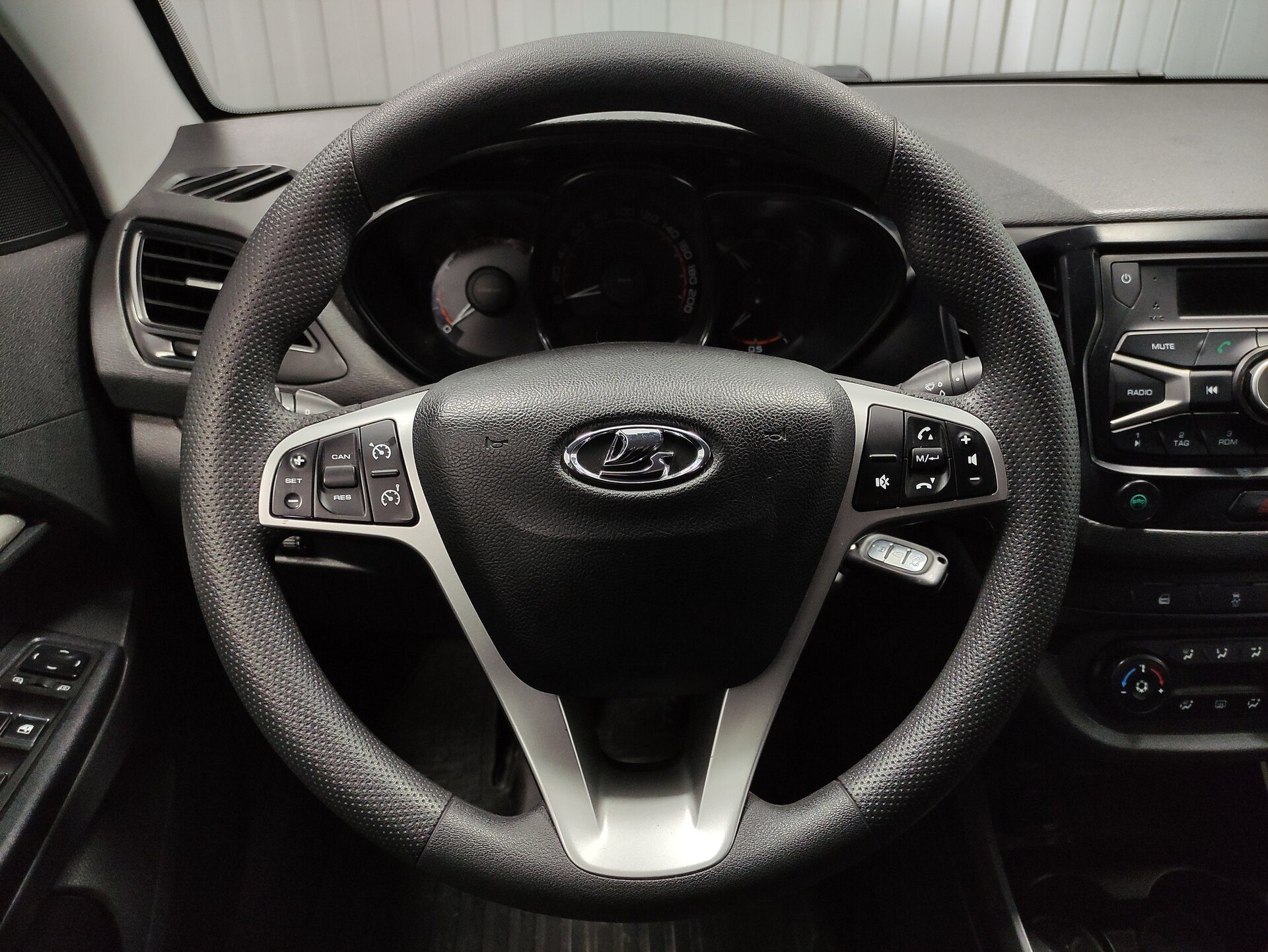 Lada (ВАЗ) Vesta, I 2020 Lada (ВАЗ) Vesta, I 2020