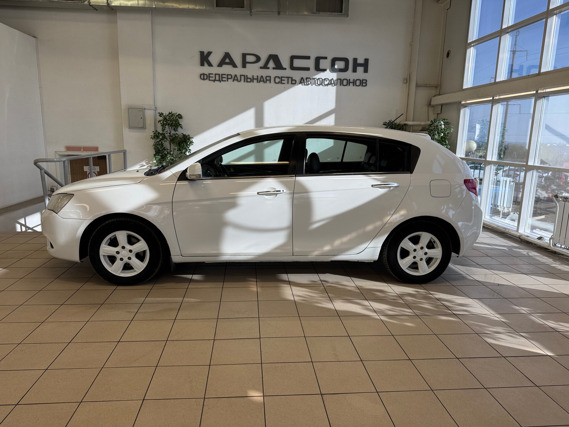 Geely Emgrand EC7, I 2013