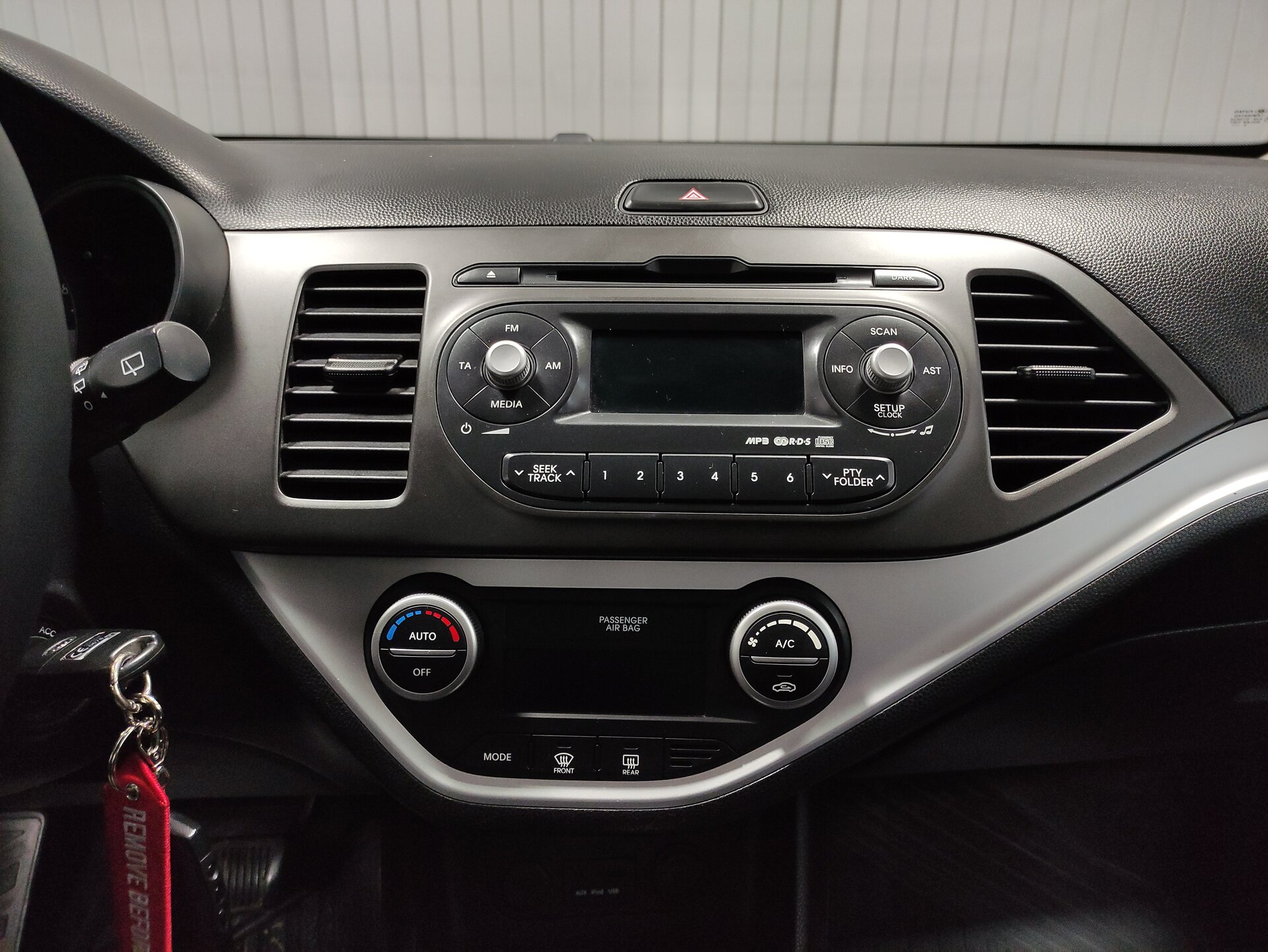 Kia Picanto, II 2012 Kia Picanto, II 2012