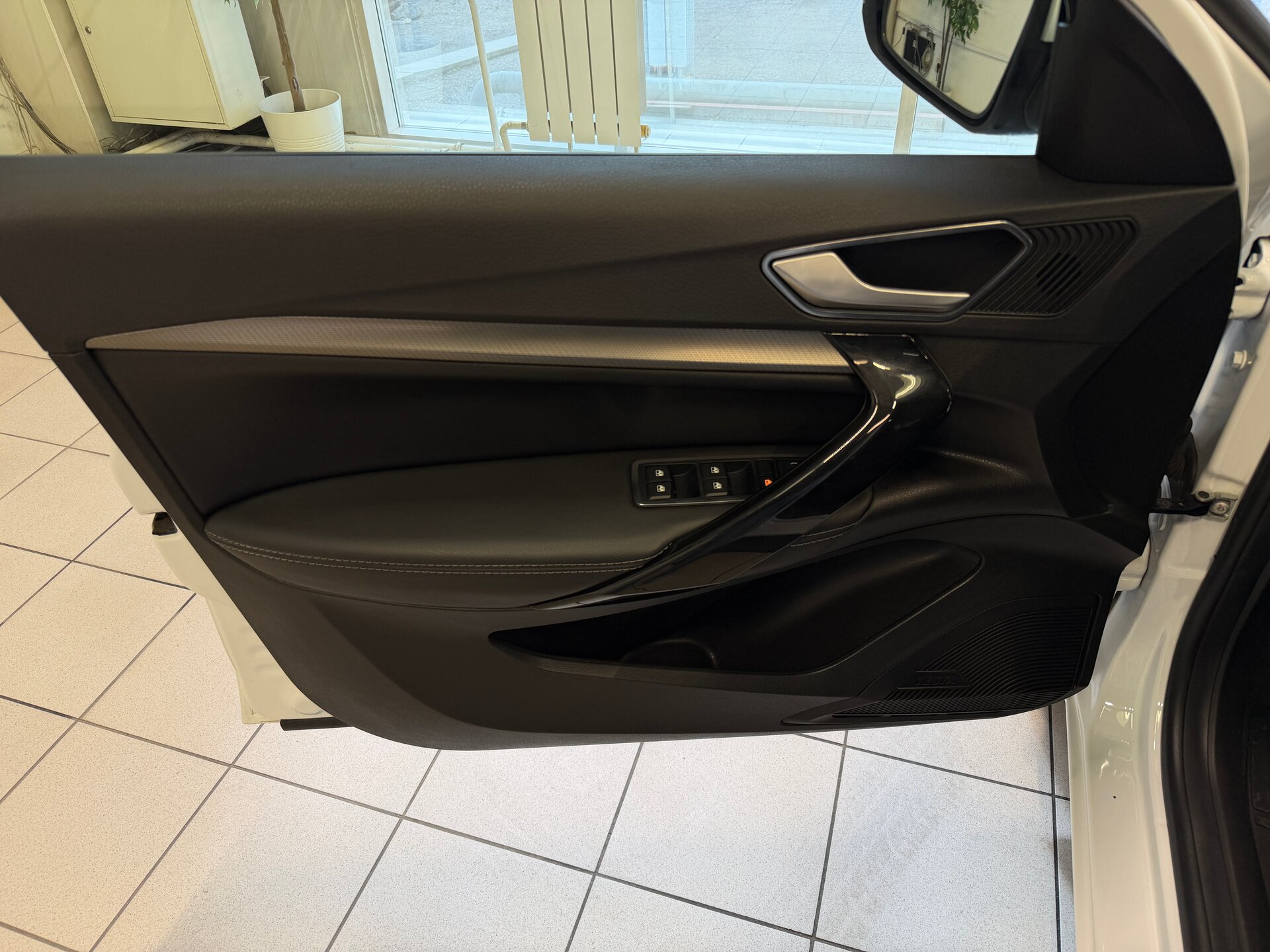 Lada (ВАЗ) Vesta, I Рестайлинг (NG) 2024