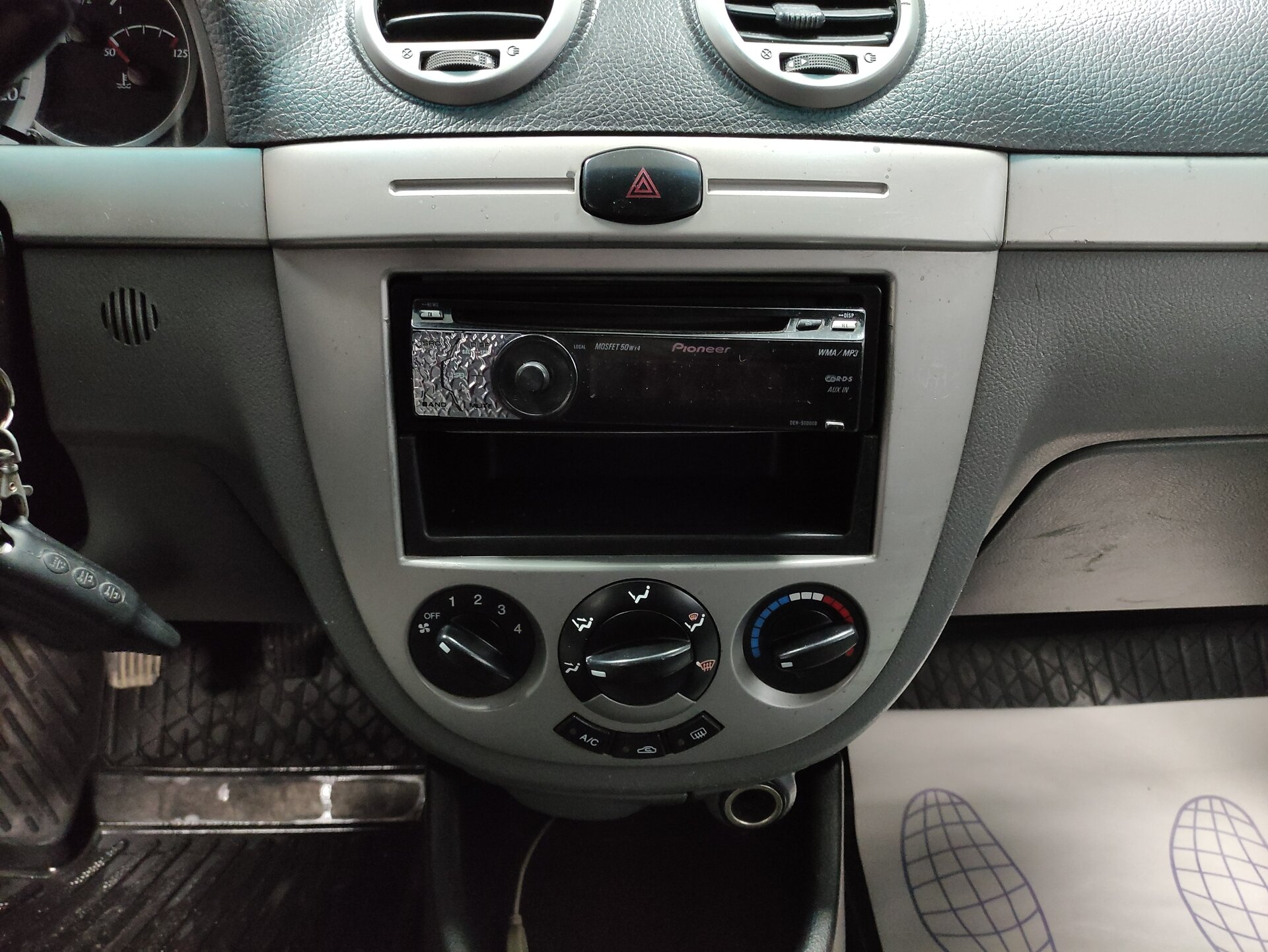 Chevrolet Lacetti, I 2011 Chevrolet Lacetti, I 2011