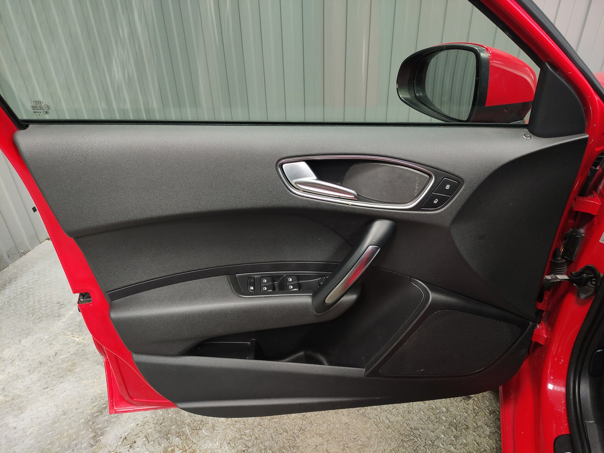 Audi A1, I (8X) 2013