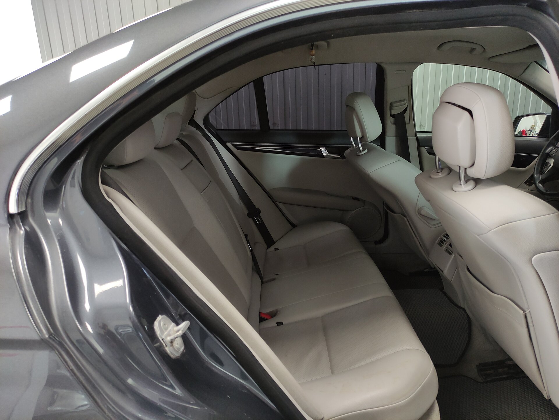 Mercedes-Benz C-Класс, III (W204) 2010 Mercedes-Benz C-Класс, III (W204) 2010