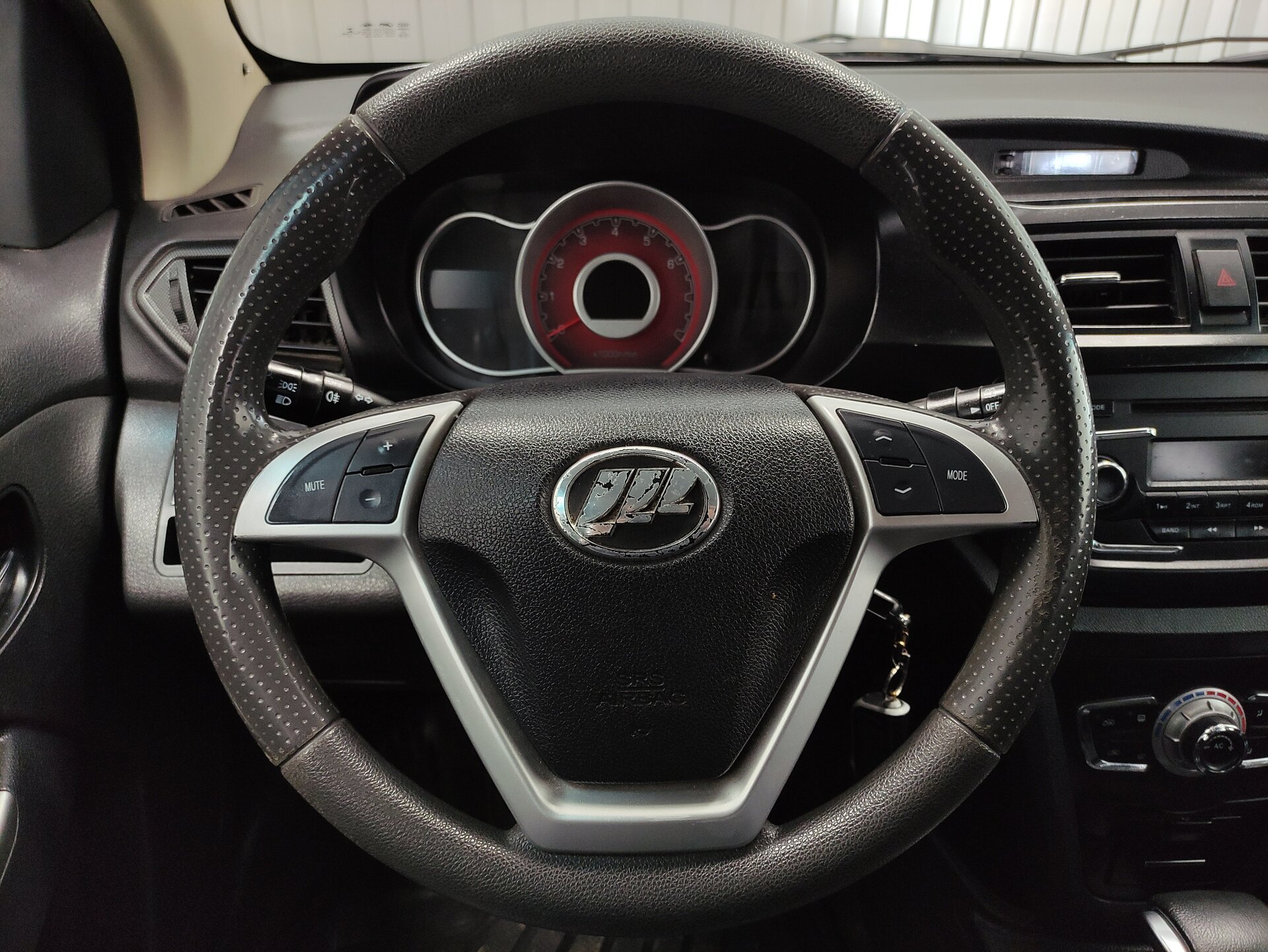 Lifan X50, I 2015