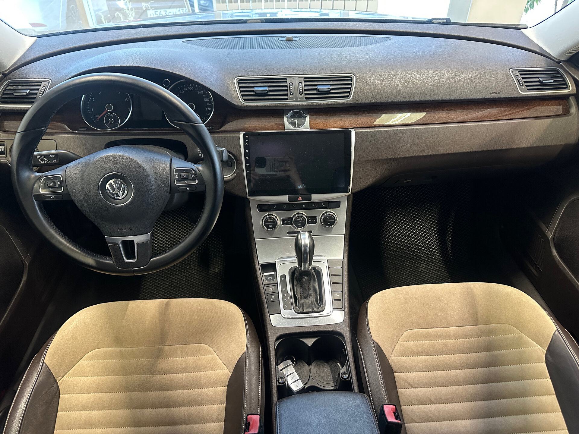 Volkswagen Passat, B7 2012