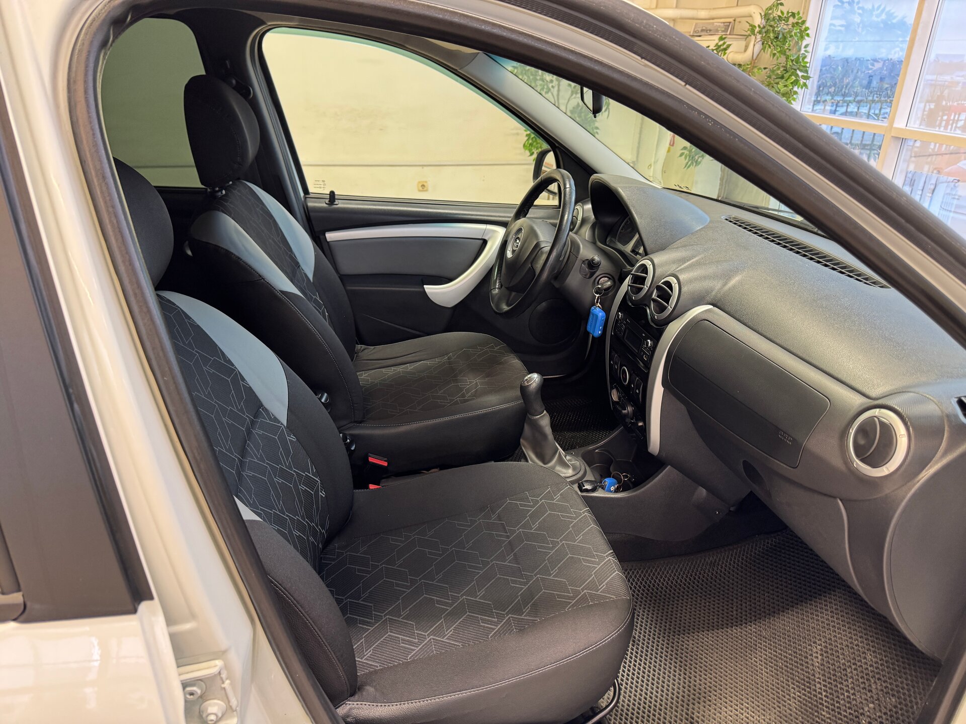 Lada (ВАЗ) Largus, I 2020 Lada (ВАЗ) Largus, I 2020