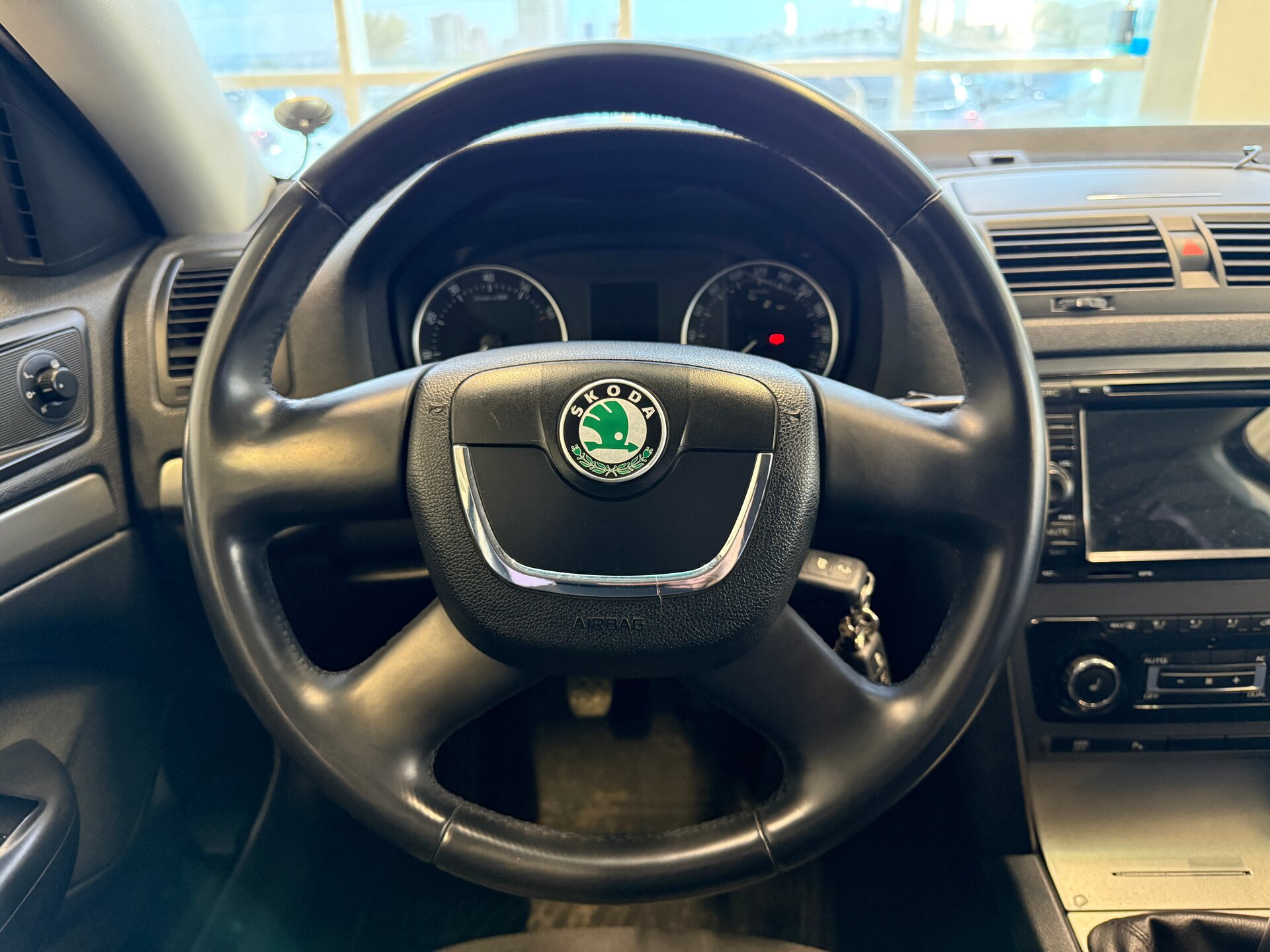 Skoda Octavia, II (A5) Рестайлинг 2010 Skoda Octavia, II (A5) Рестайлинг 2010