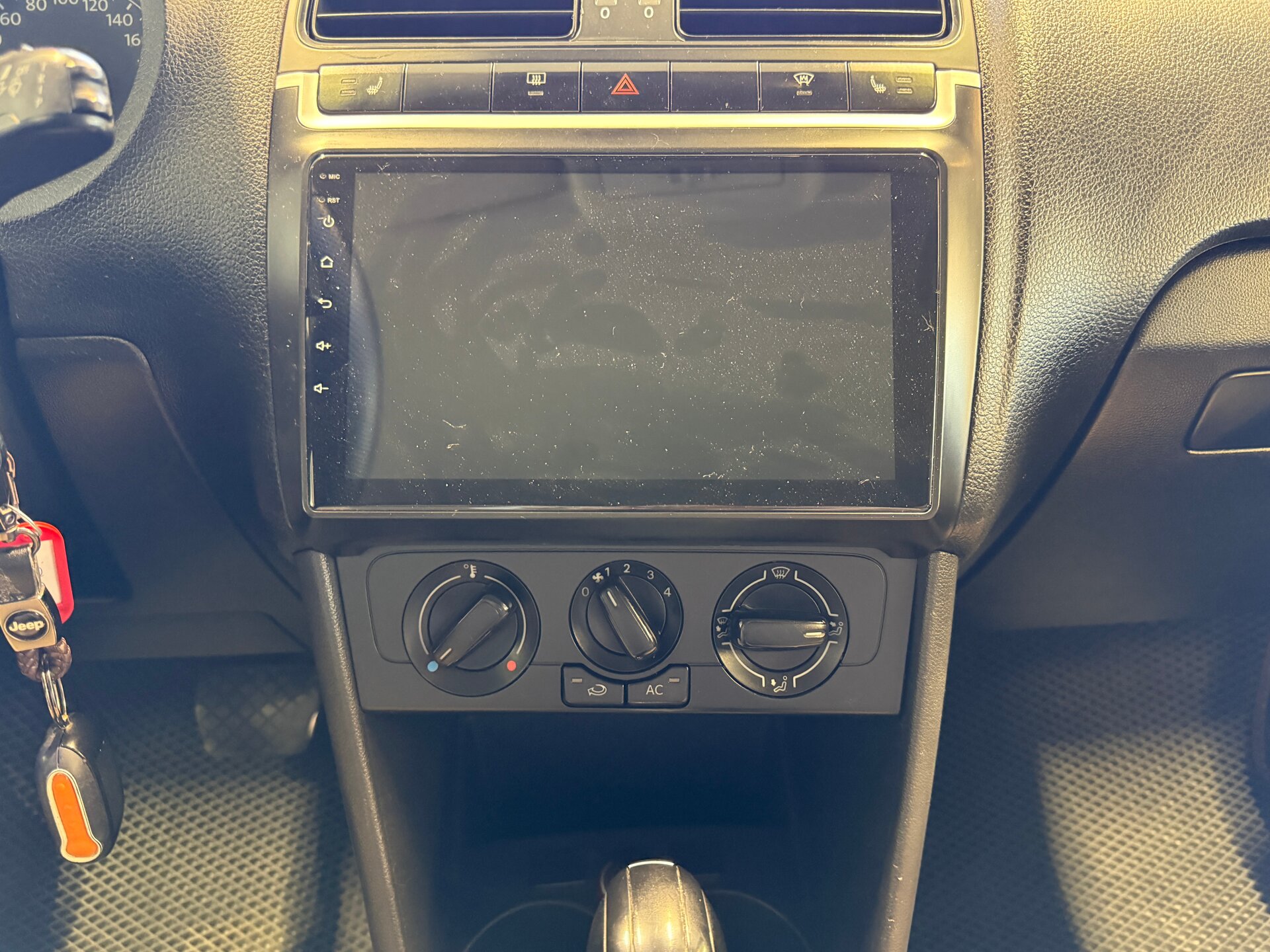 Volkswagen Polo, V 2013 Volkswagen Polo, V 2013