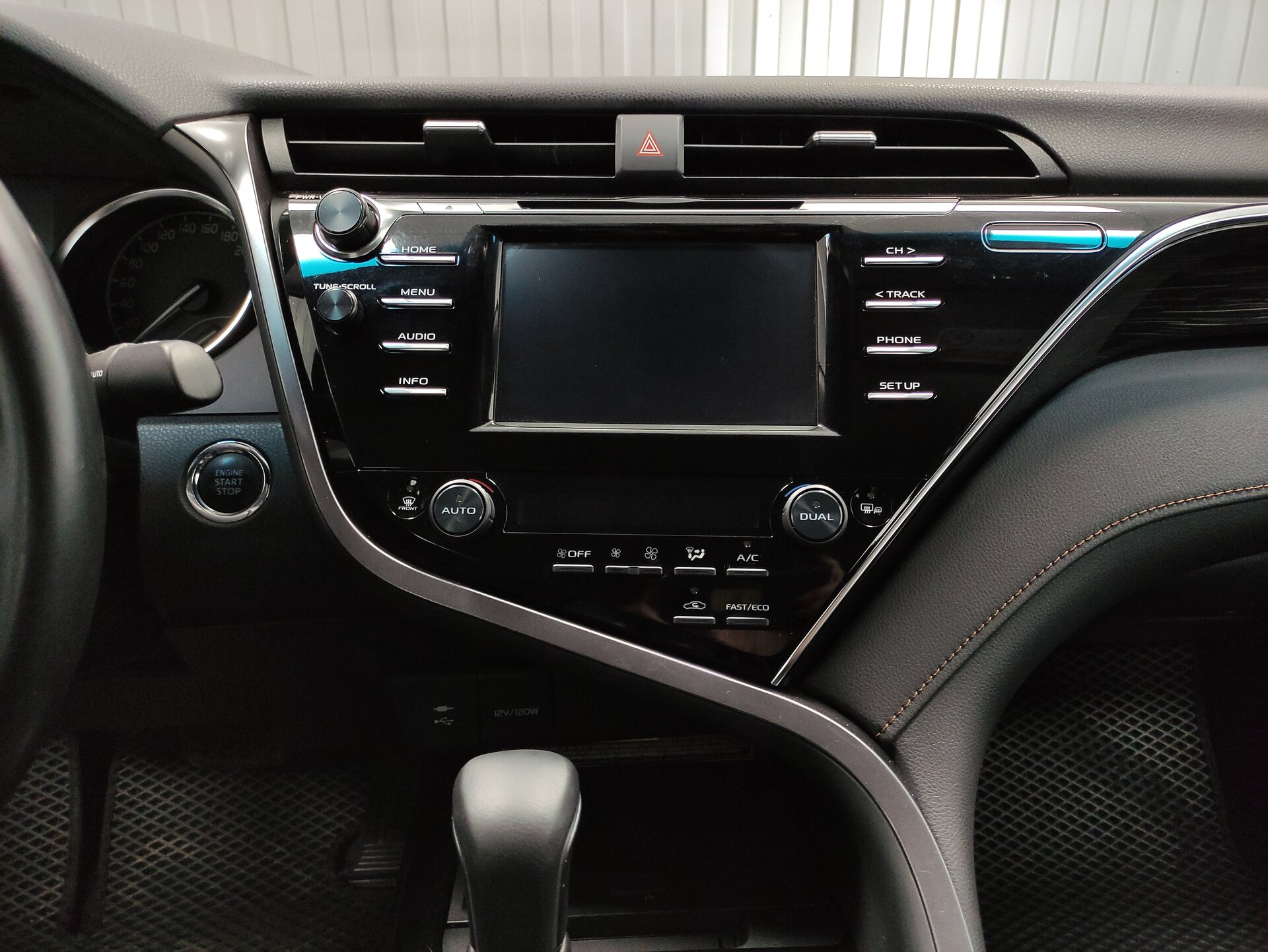 Toyota Camry, VIII (XV70) 2020
