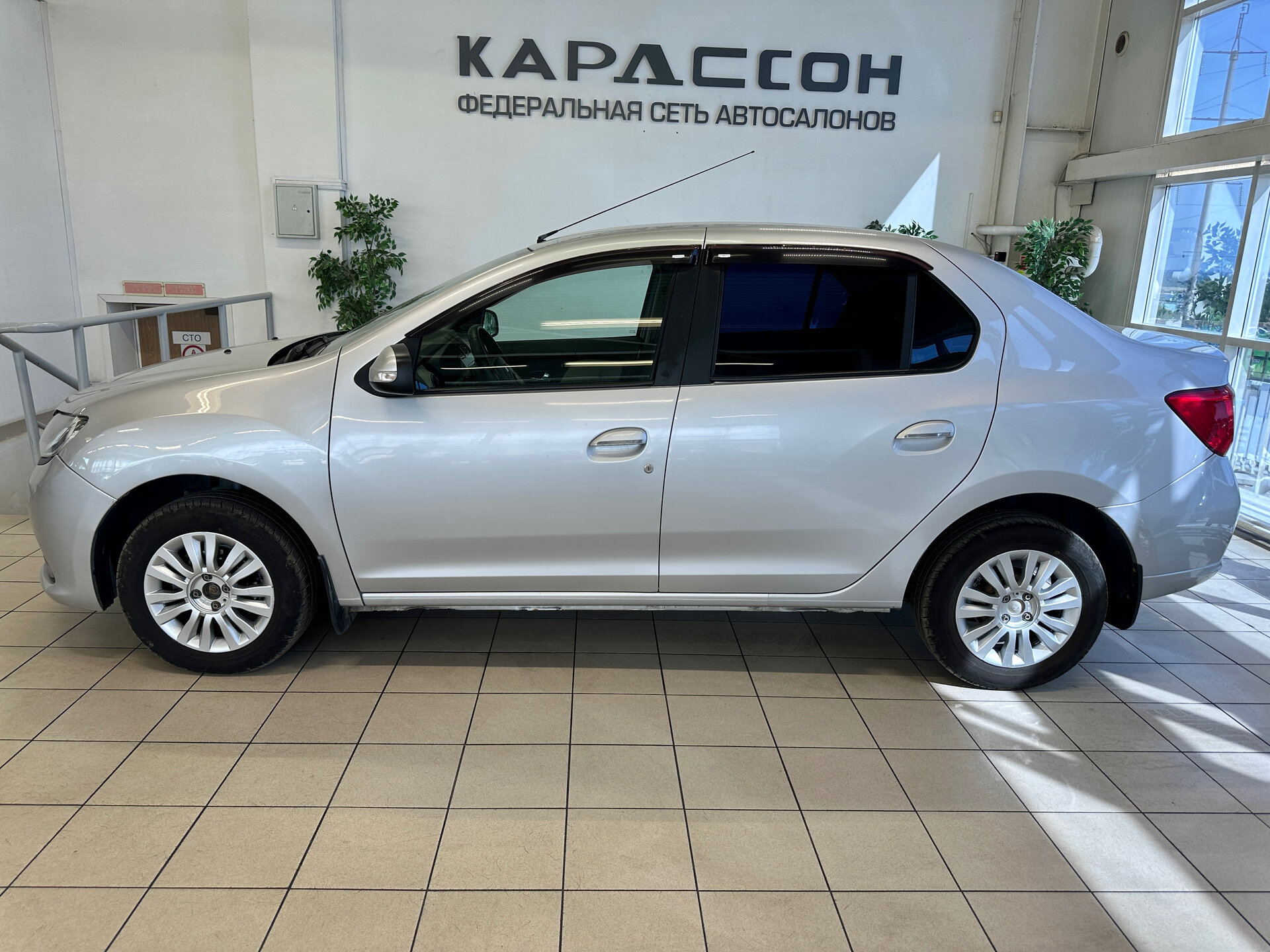 Renault Logan, II 2014 Renault Logan, II 2014