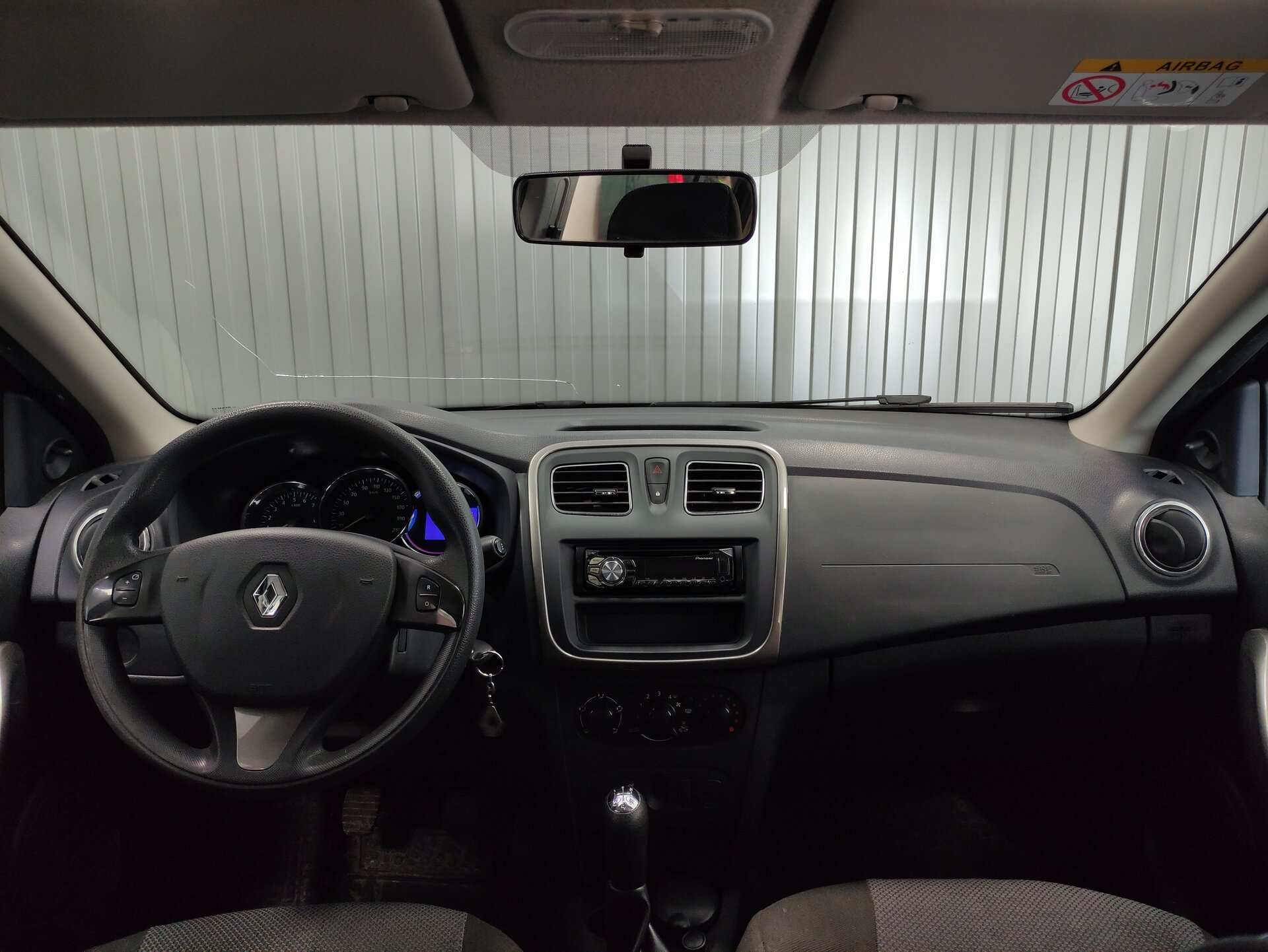 Renault Sandero, II 2015