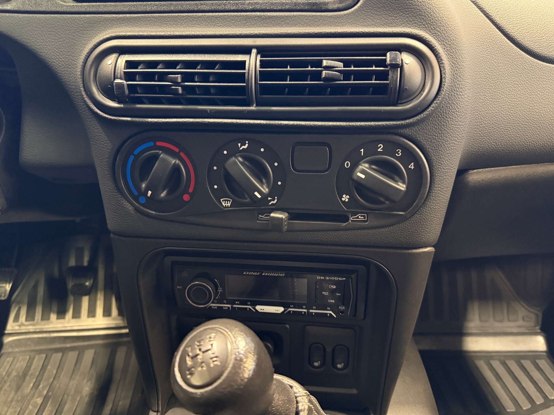 Lada (ВАЗ) Niva Travel, I 2024